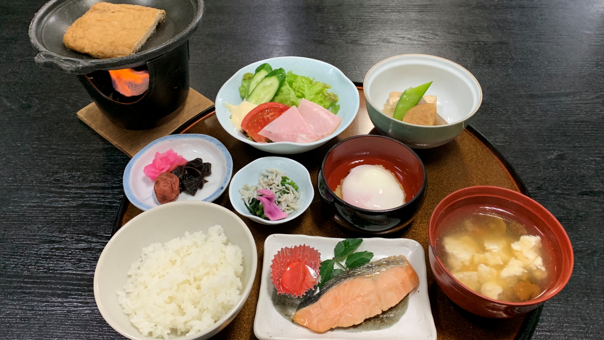 *朝食/メインのお揚げはお客様からも大人気の一品