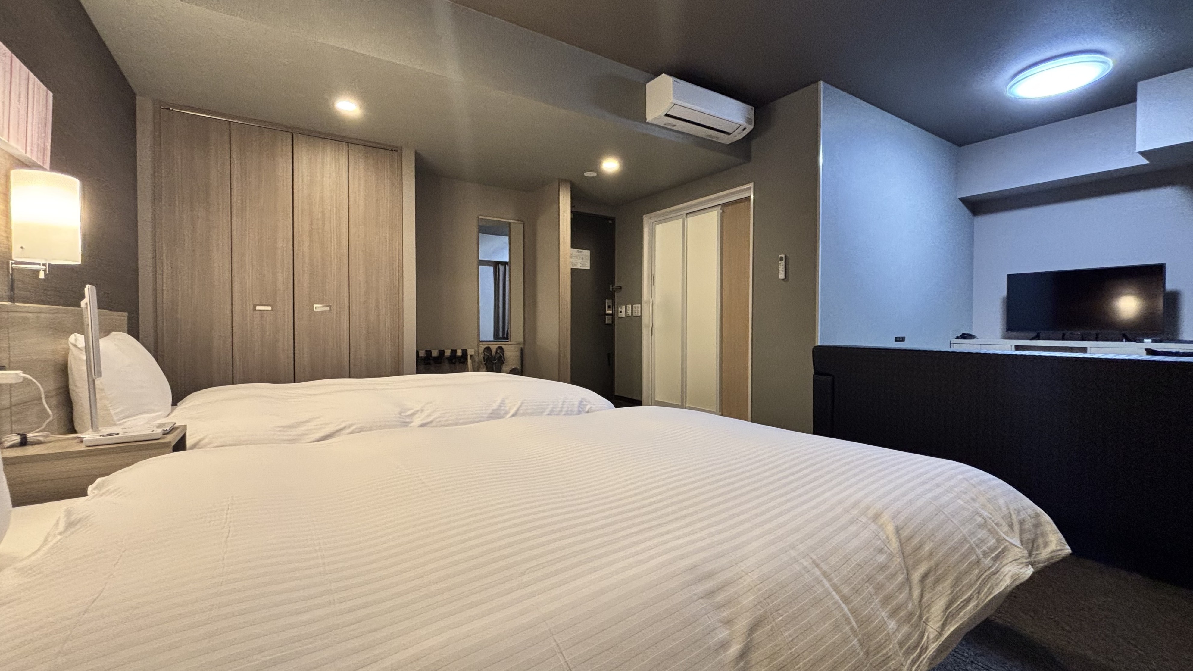 オープンツインルーム