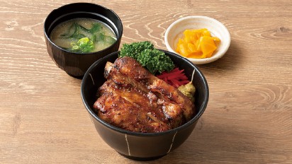 【夕食】スペアリブ丼