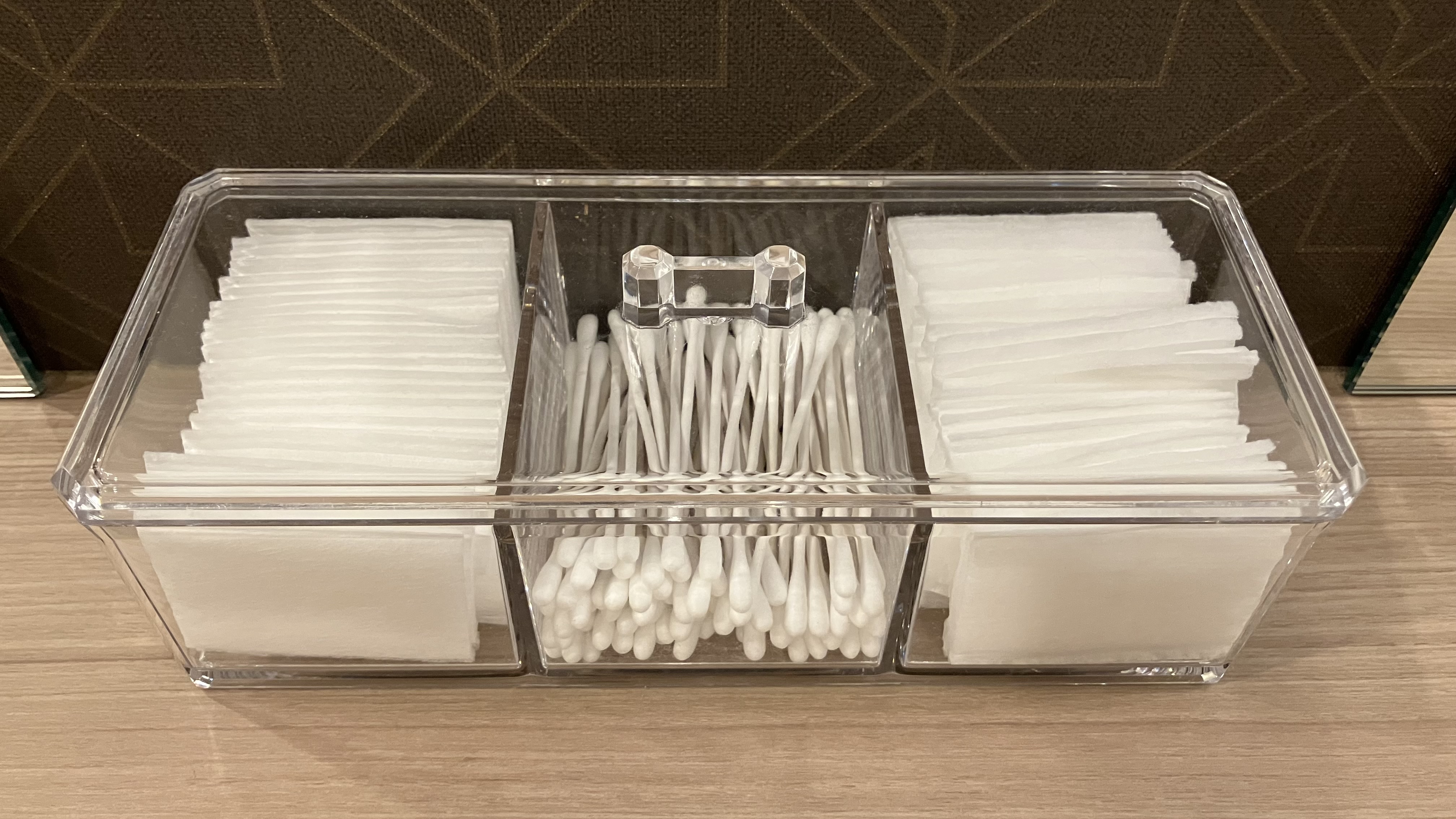 女性大浴場　脱衣所アメニティ②