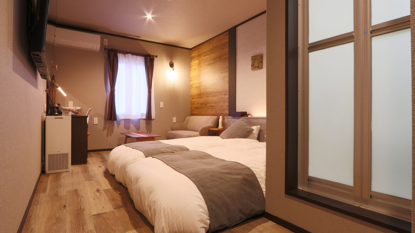 【部屋203】-オーシャンビュー・ユニットバス付ツインルーム-*