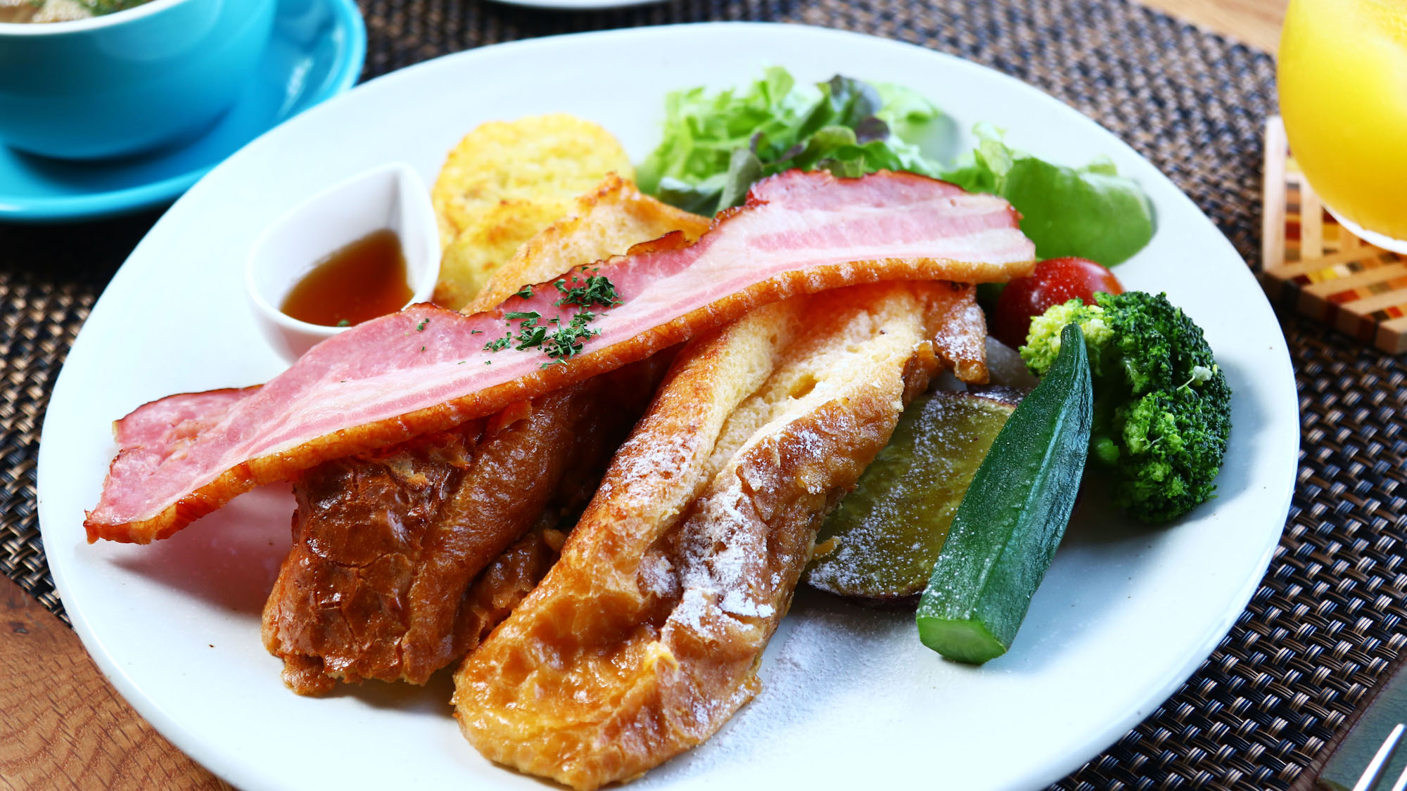 【朝食＿フレンチトースト】クロックマダムかフレンチトーストどちらかお選びいただけます