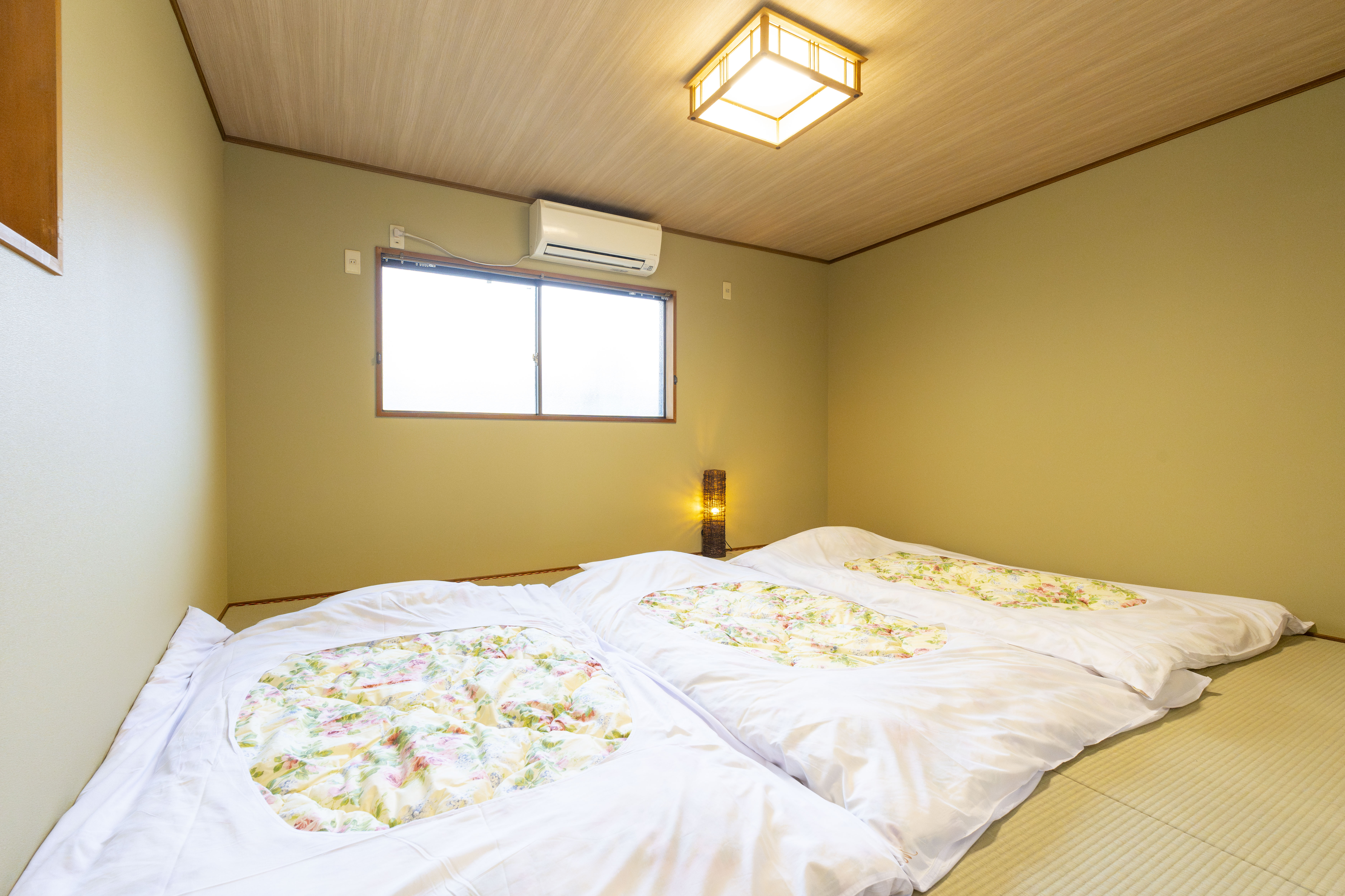 【寝室】１階奥側（最大３名）