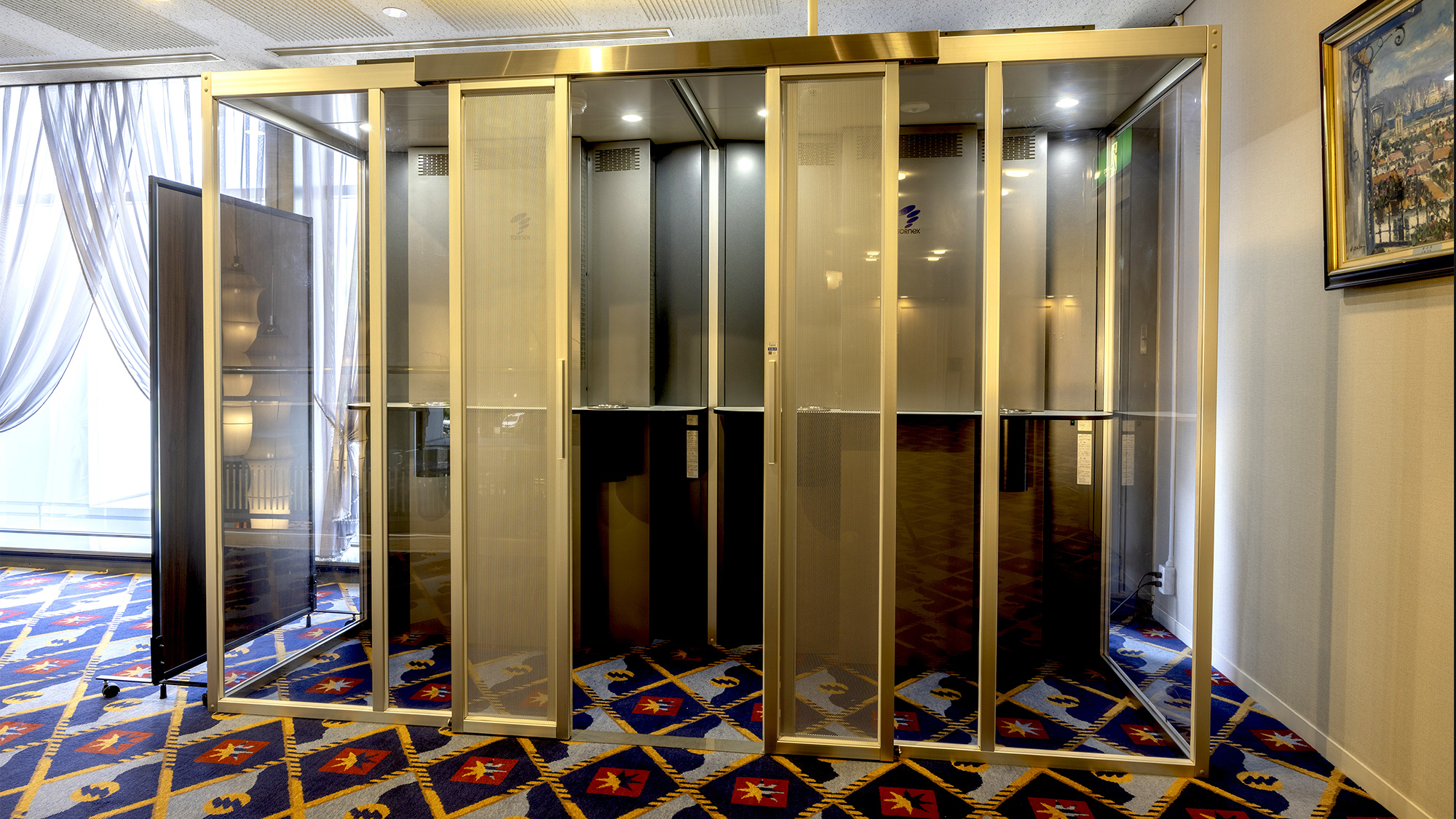 【喫煙所】当館は全館禁煙です。２階の喫煙所をご利用くださいませ。