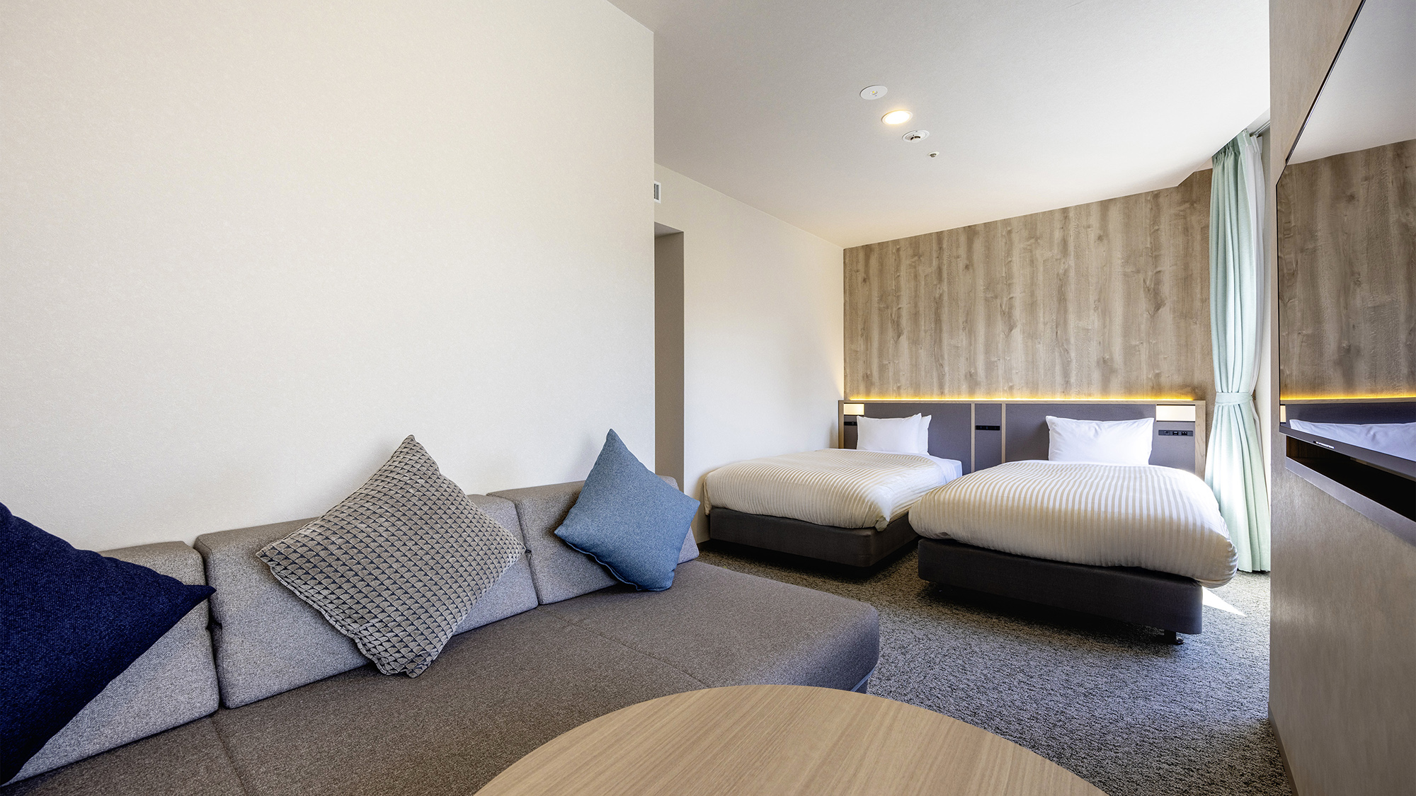 【DXツイン】広めの室内に、ふたりでゆったりと過ごせる快適空間。  