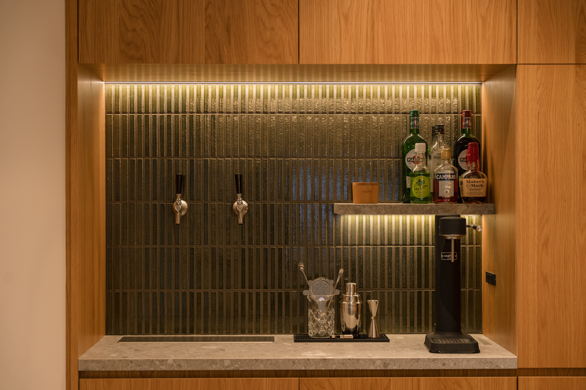 プライベートバー