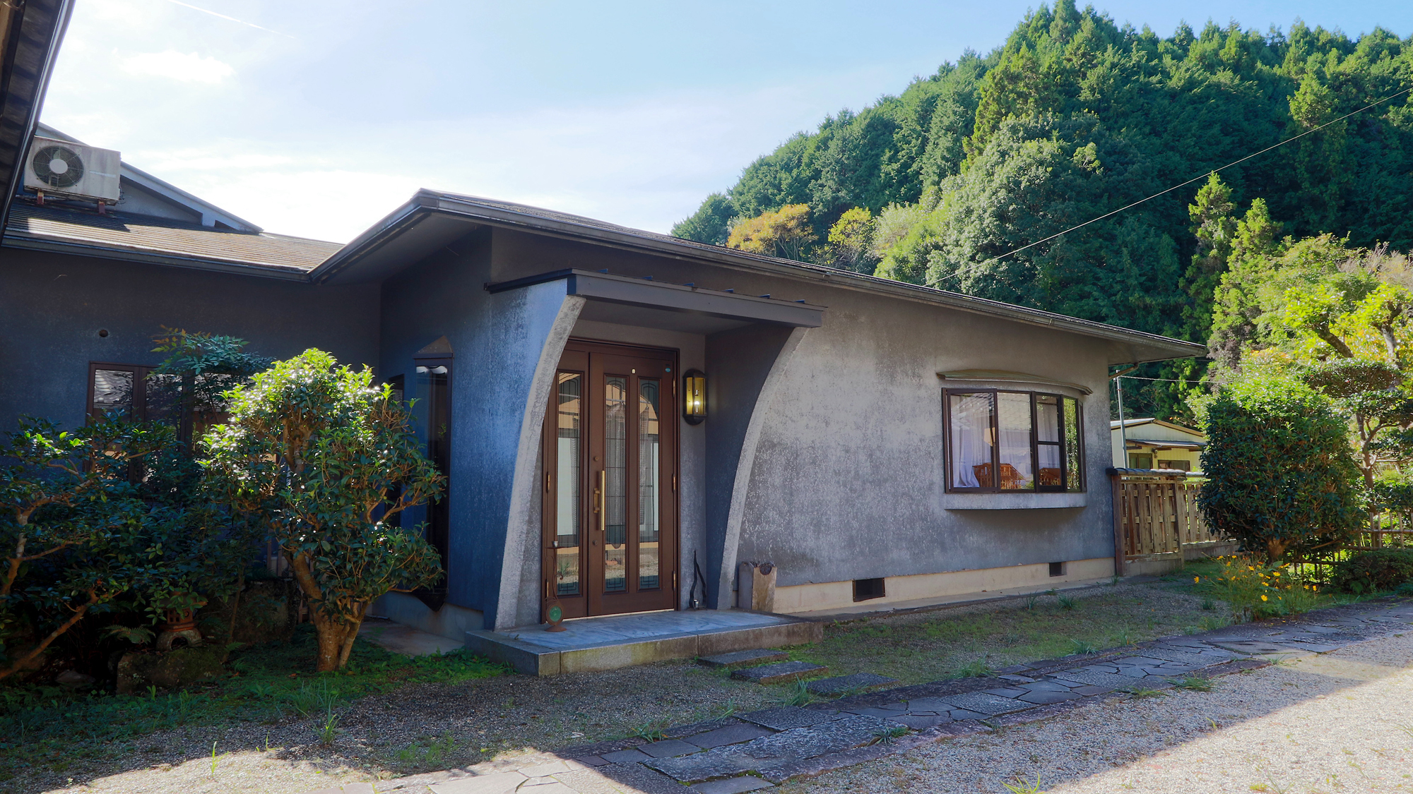 【一軒家】 外観