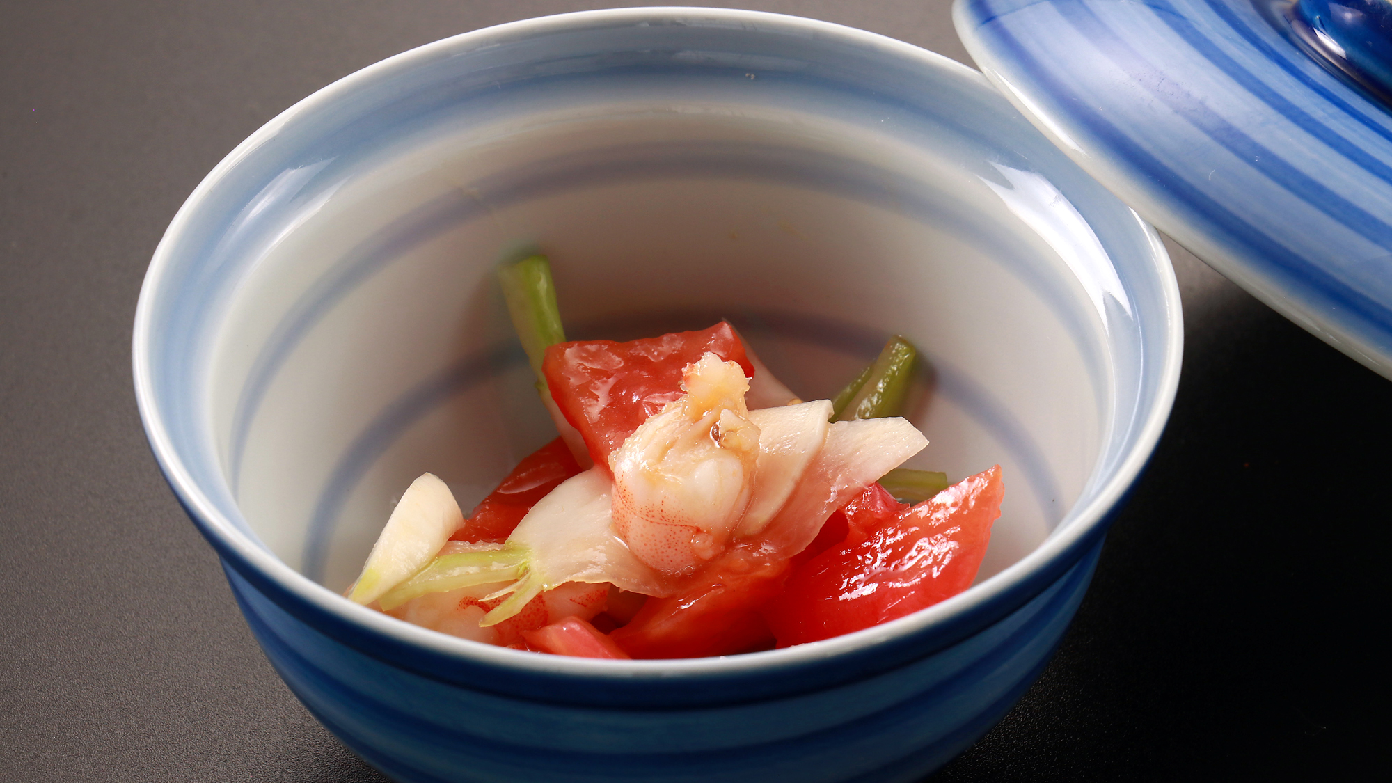 【大和肉鶏ー里山御膳】 季節の小鉢