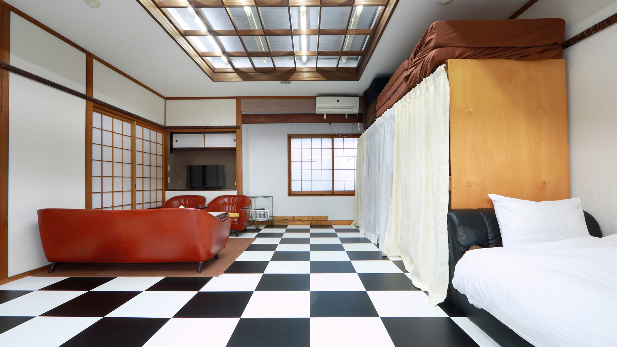 3階洋室4～6名＜風呂・洗面・トイレ共用＞