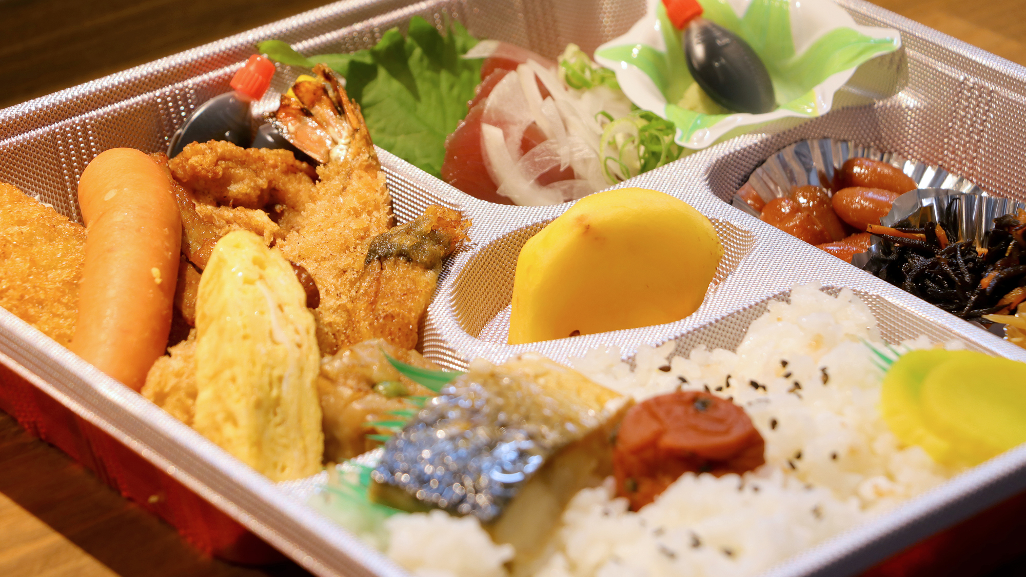 【仕出し弁当】