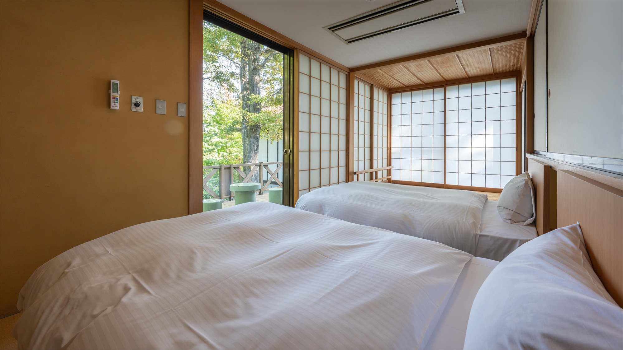 ■2間和室2ベッドルーム｜快適な眠りを実現するシモンズ製ベッドを設置