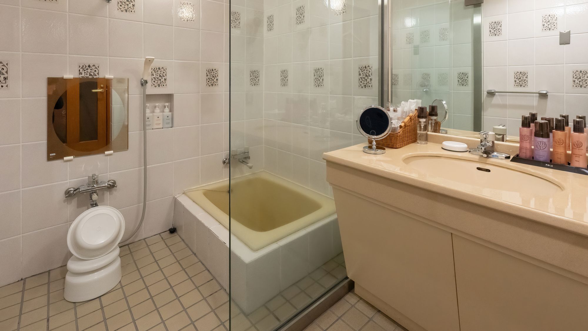 ■スタンダード和室｜洗面台・アメニティ