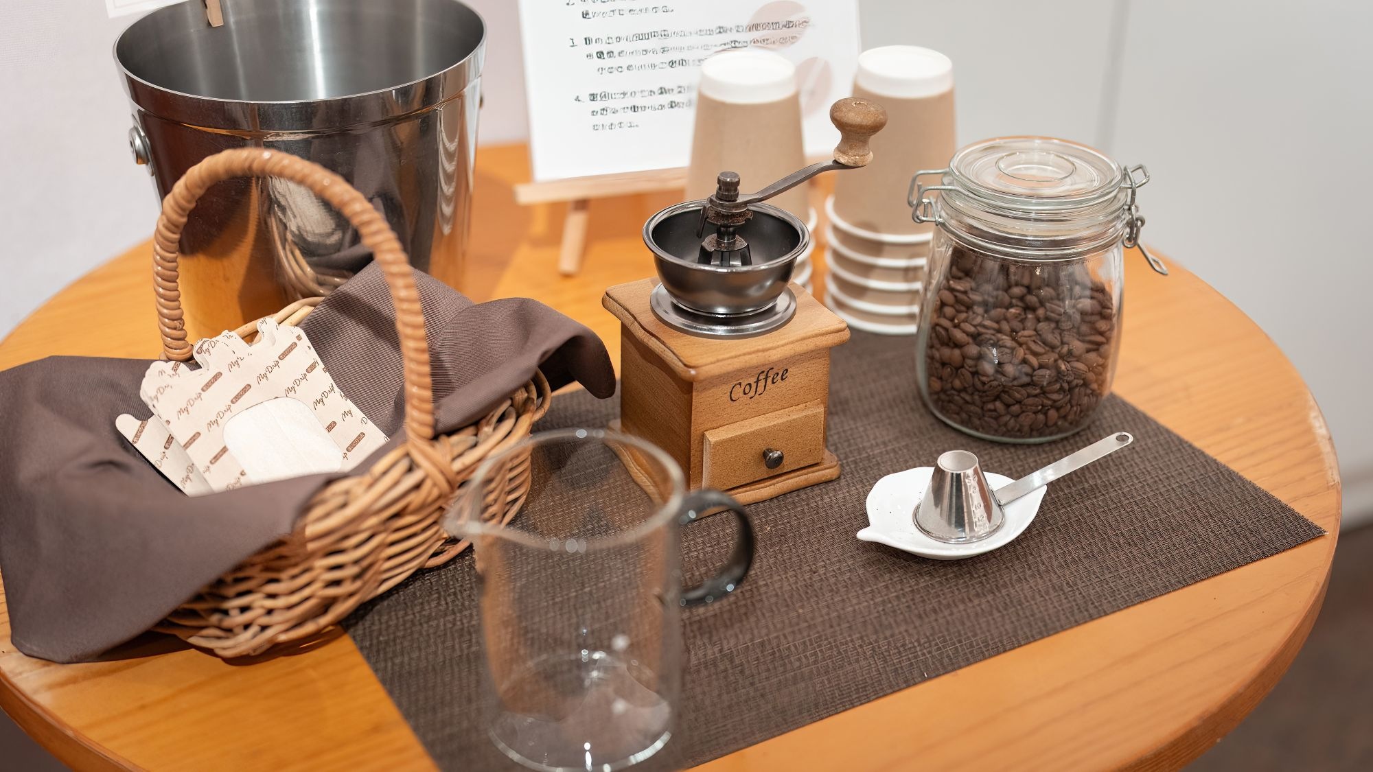 ■ギャラリー（山の手cafe）｜手動のコーヒーミルで挽きたてのコーヒーをお楽しみいただけます