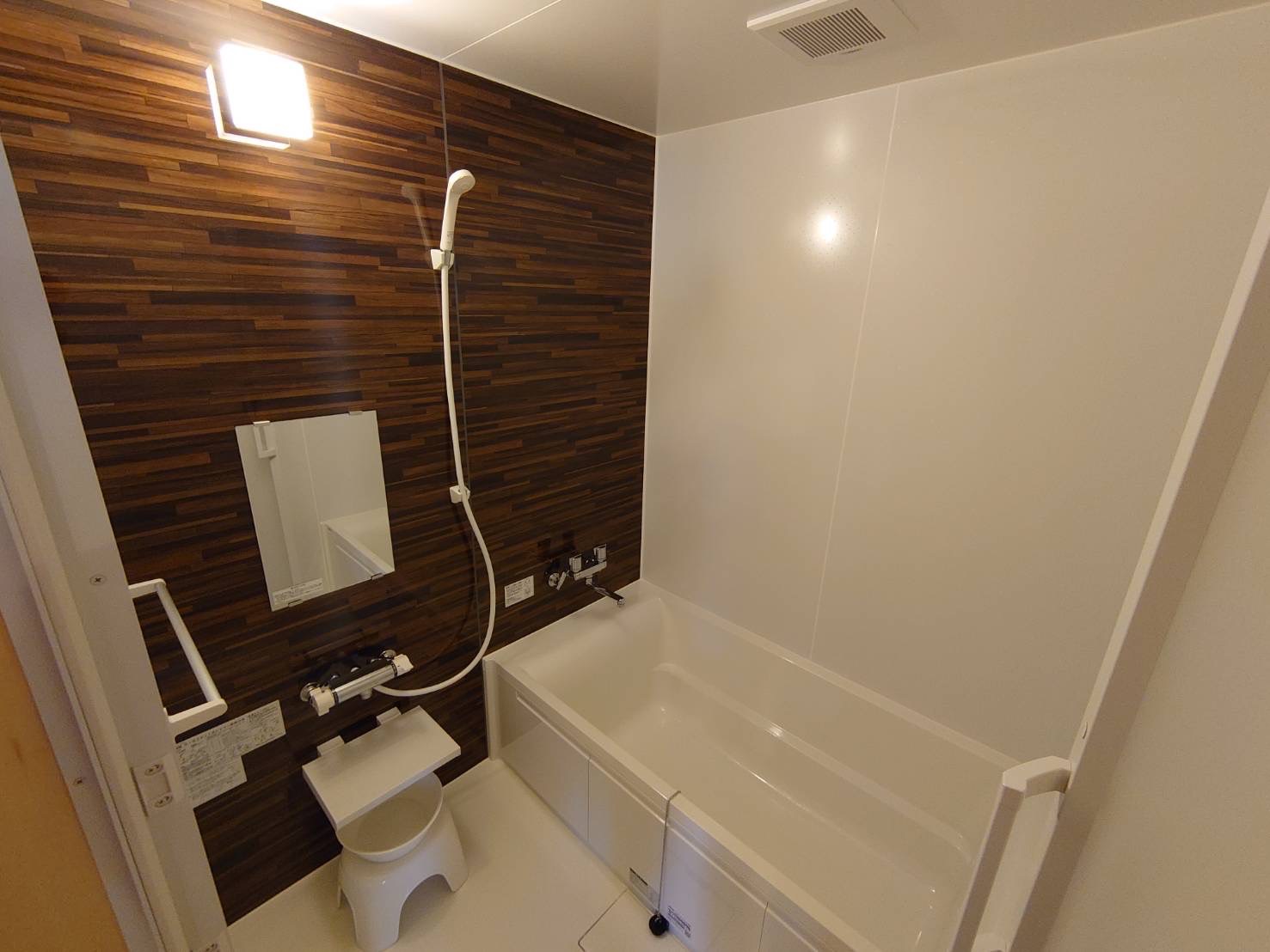 ウッディータイプA　バスルーム