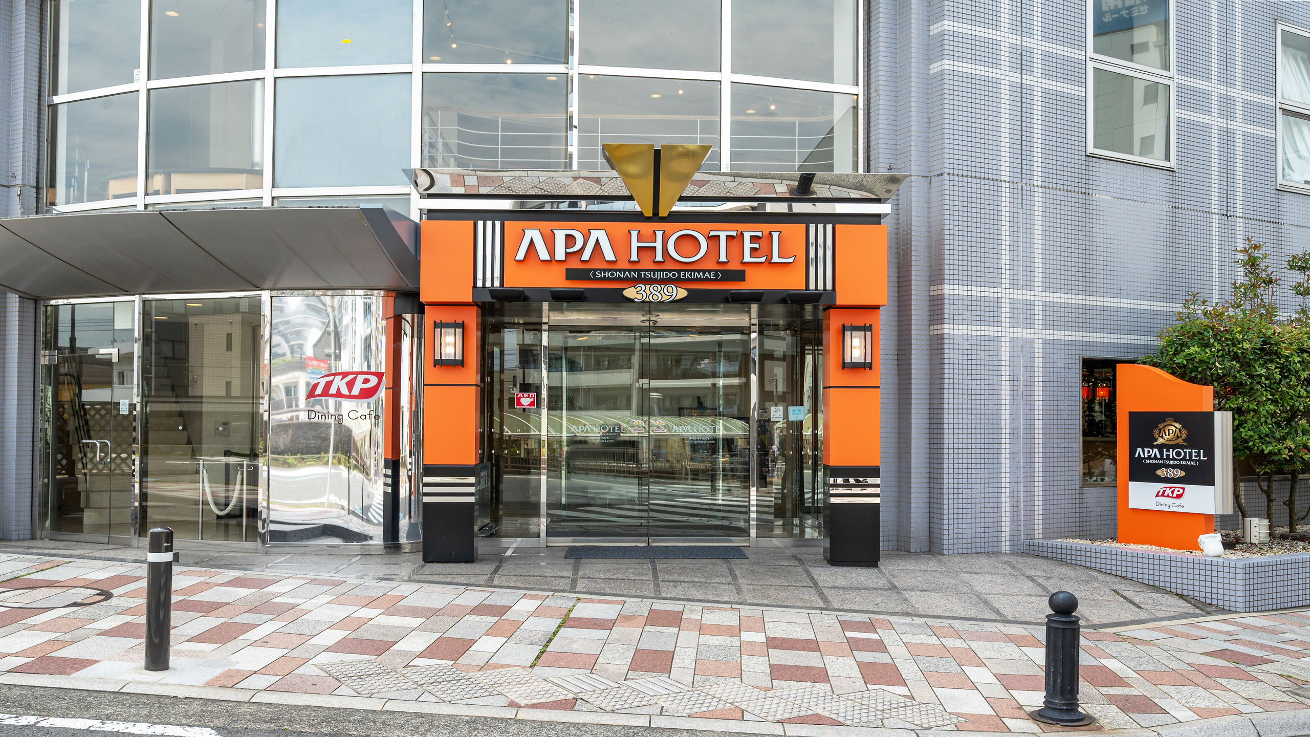 ホテルエントランス