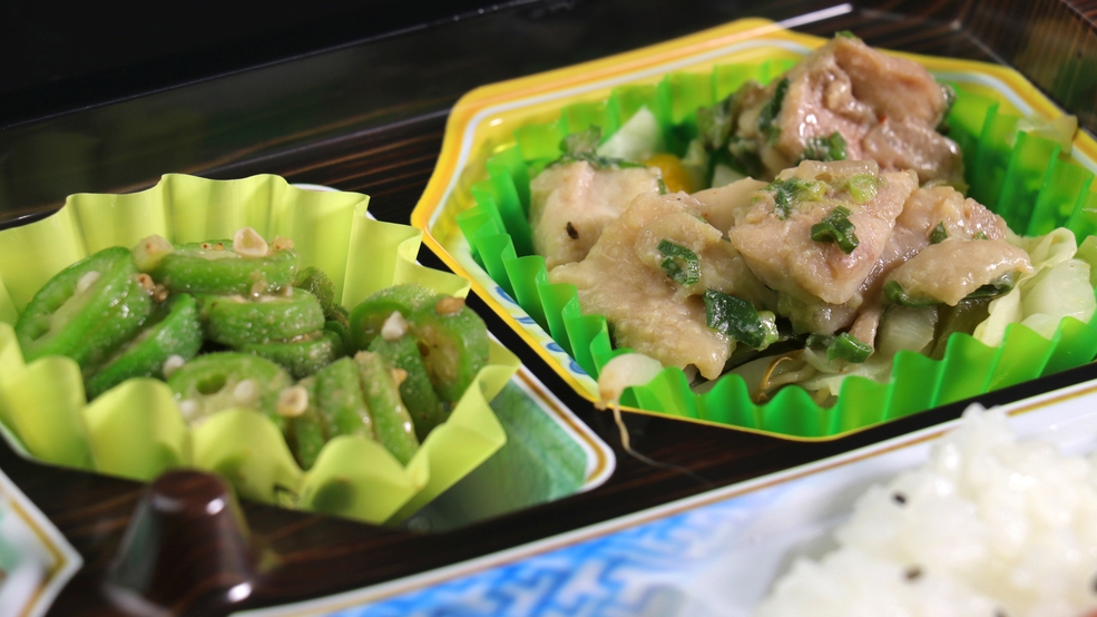 【夕食付き】お部屋で食べてOK！地元で人気の仕出し屋さんの日替わり弁当(^o^)