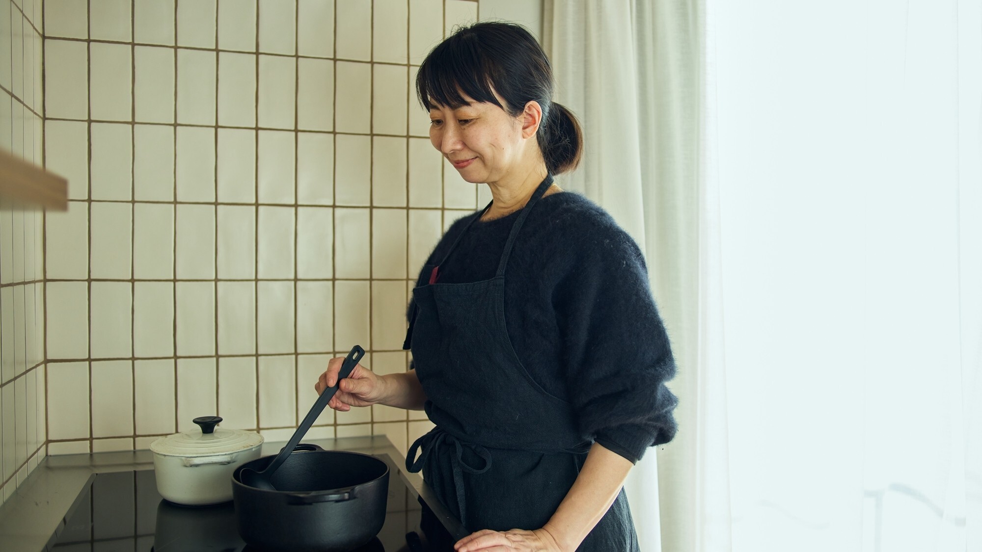 [Cottage/キッチン]日常から離れた空間でお料理をお楽しみください。