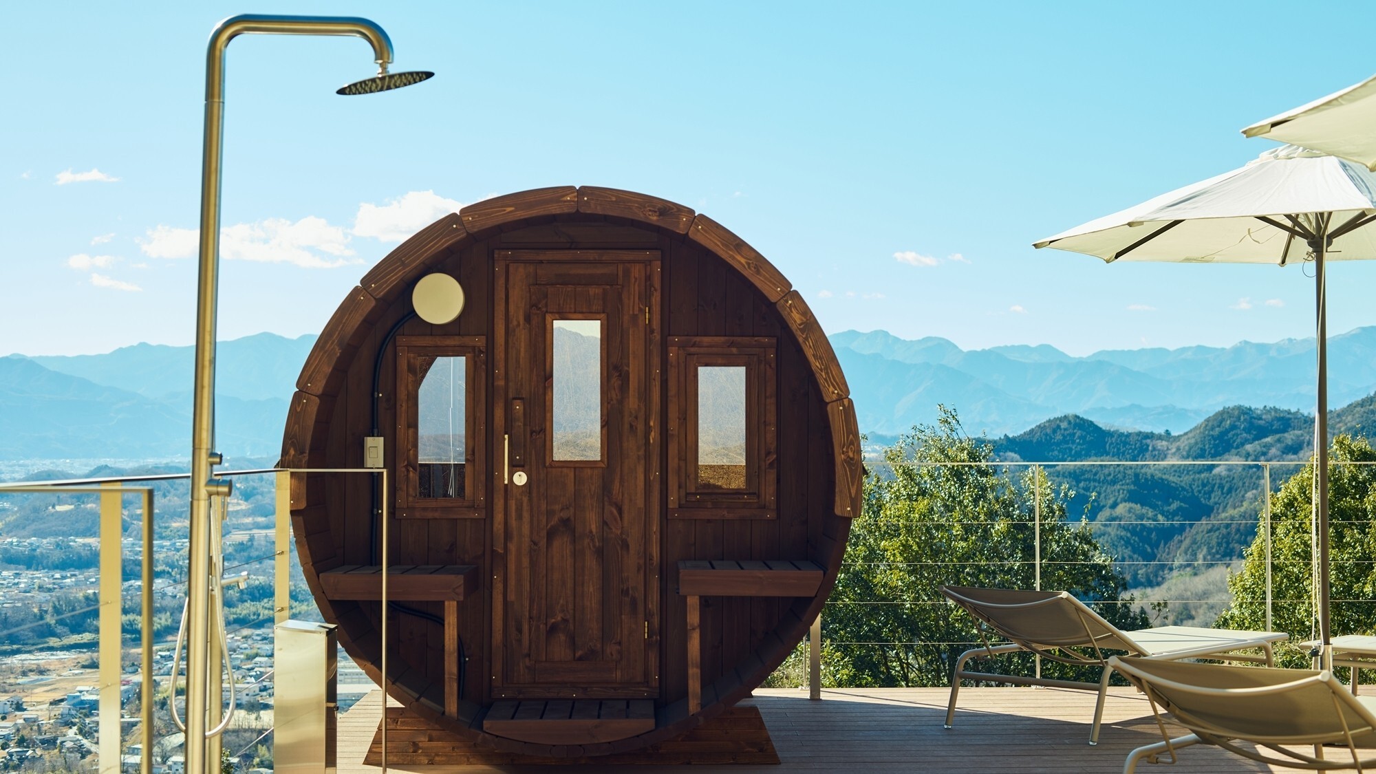[SAUNA]利用時間：8:00〜10:00/15:00〜21:00