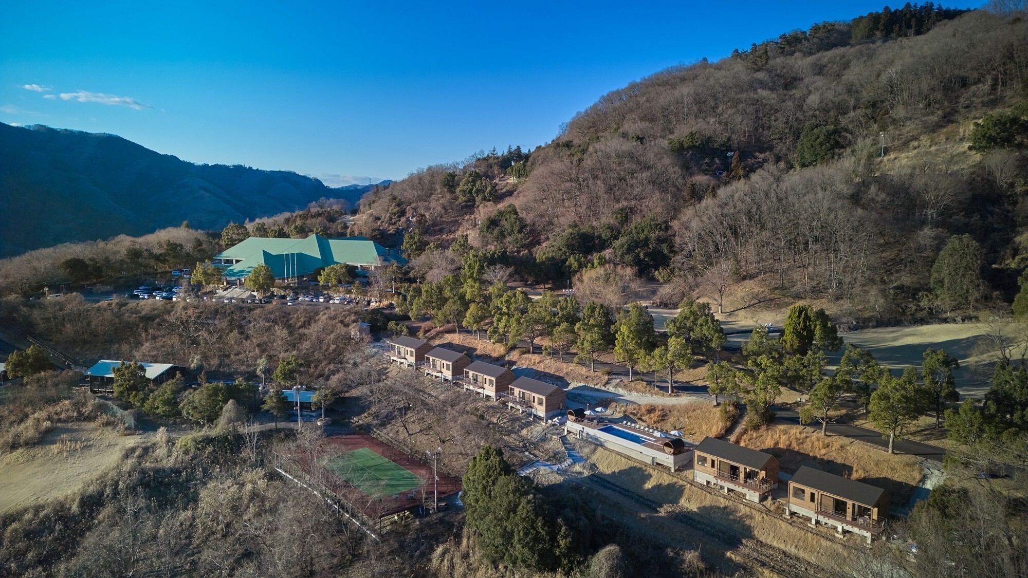 [外観]雄大な山々に囲まれ、豊かな水に恵まれた自然溢れる秩父。