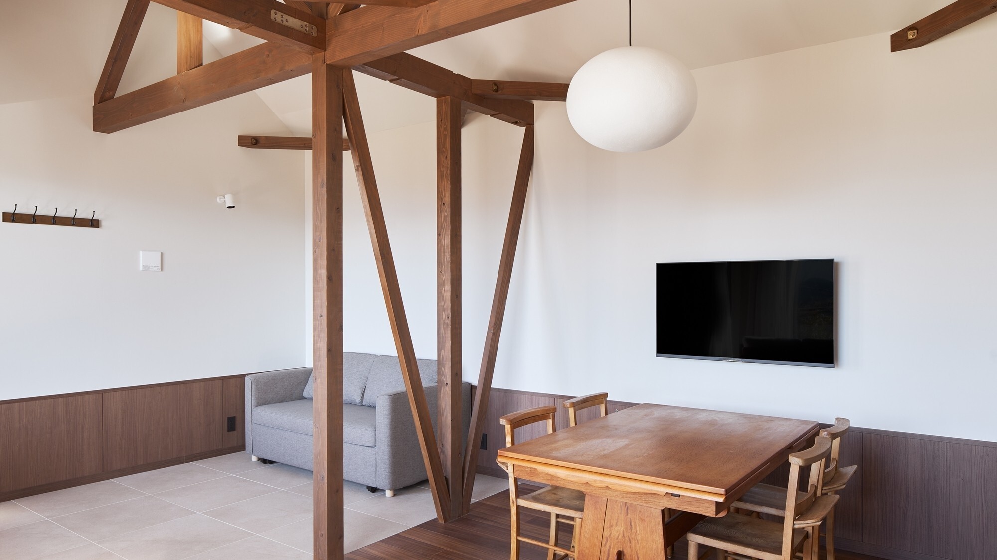 [Dog Friendly Cottage]1LDK／53.42㎡　愛犬ファーストの設計を随所に。