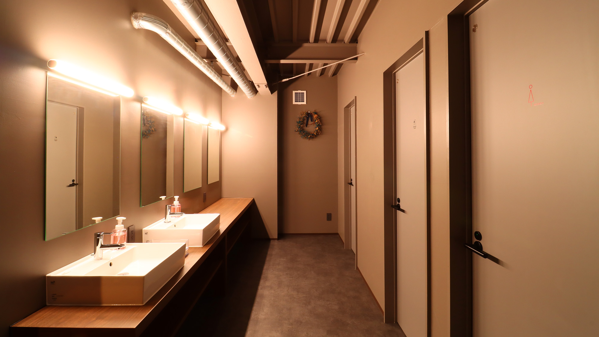 【2F共有エリア】