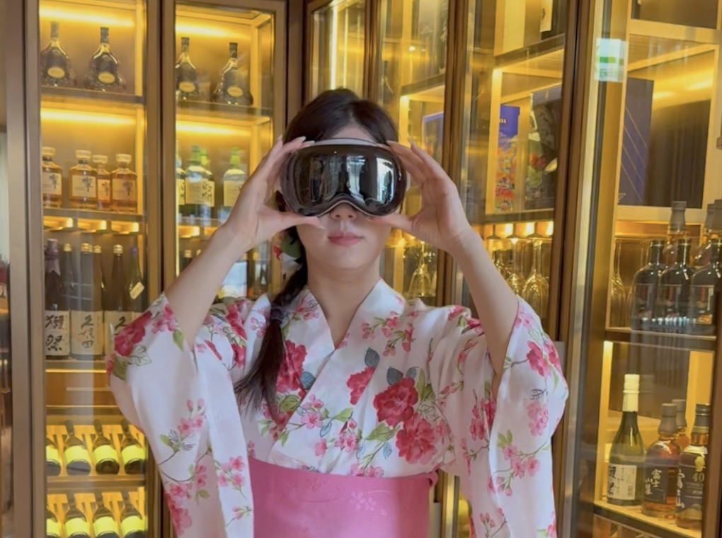 ・【サービス】最新のVR体験をお楽しみください。