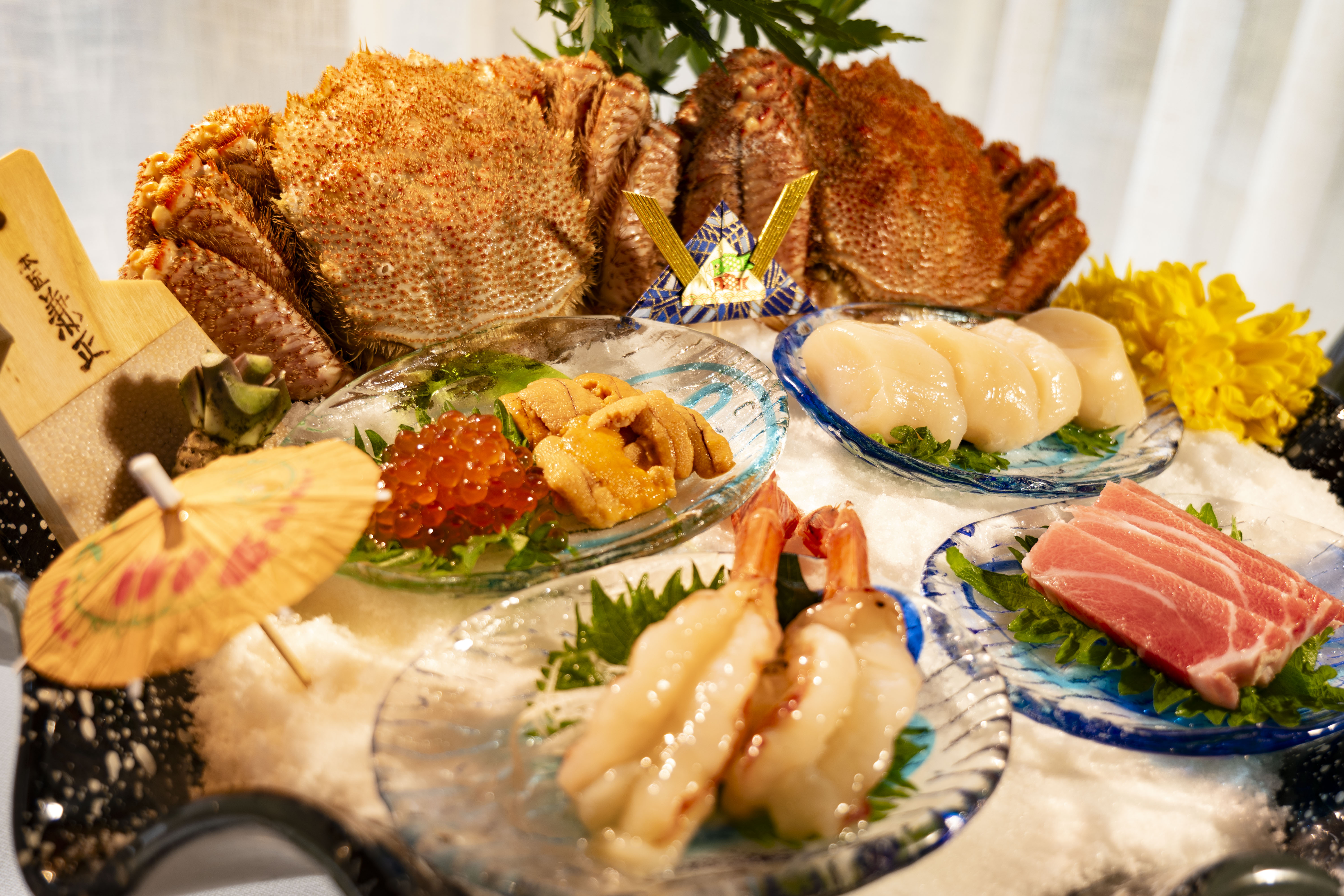 ・【食事】新鮮な海鮮をふんだんに使用したお造り