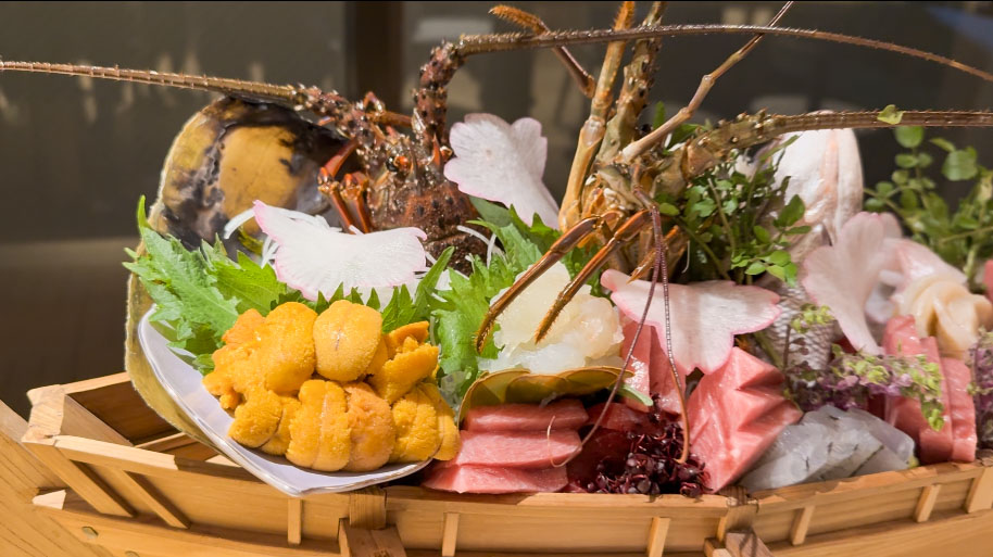 ・【食事】新鮮な食材をふんだんに使用したお造り