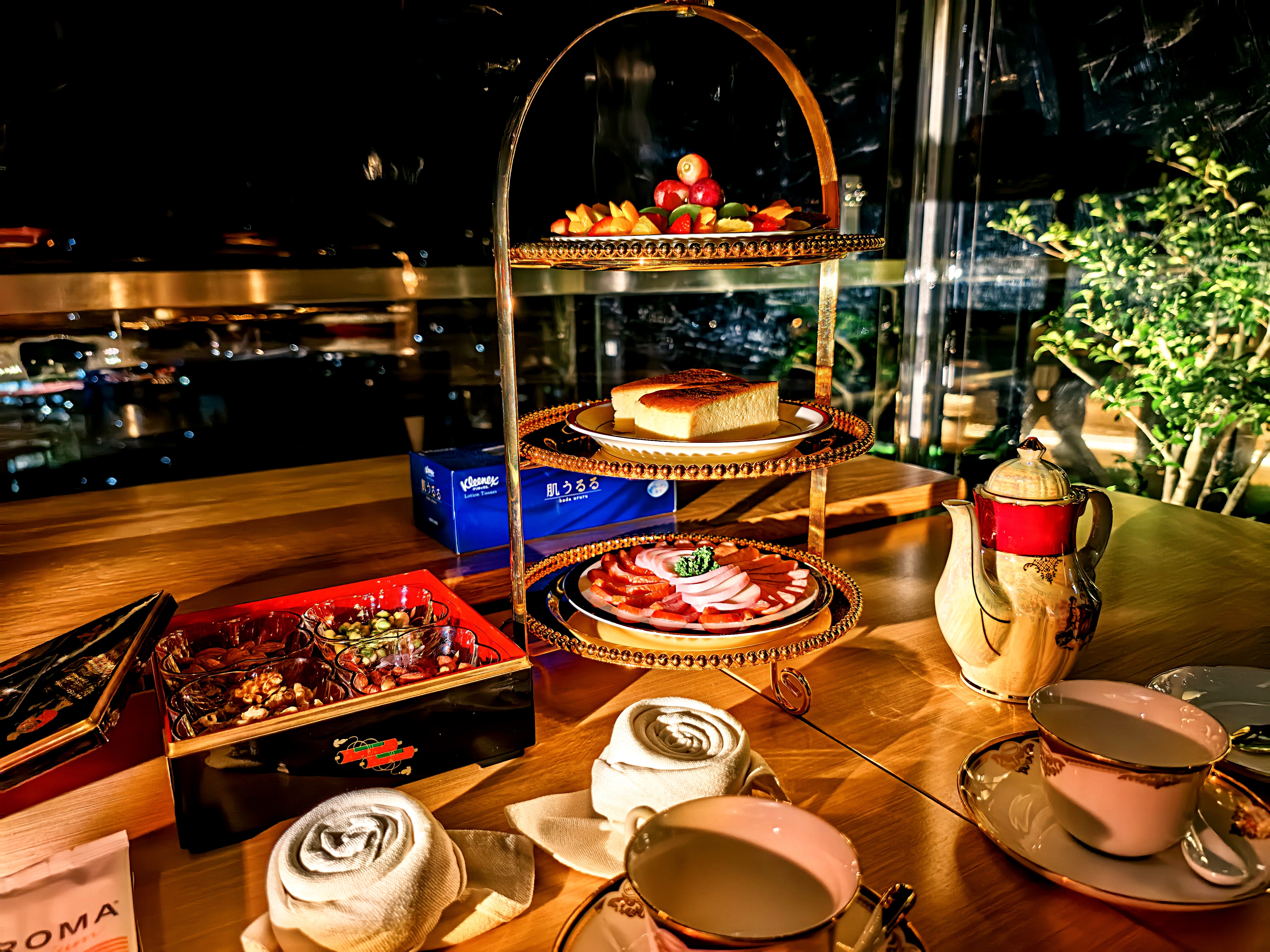 客室名：《磯鵯》