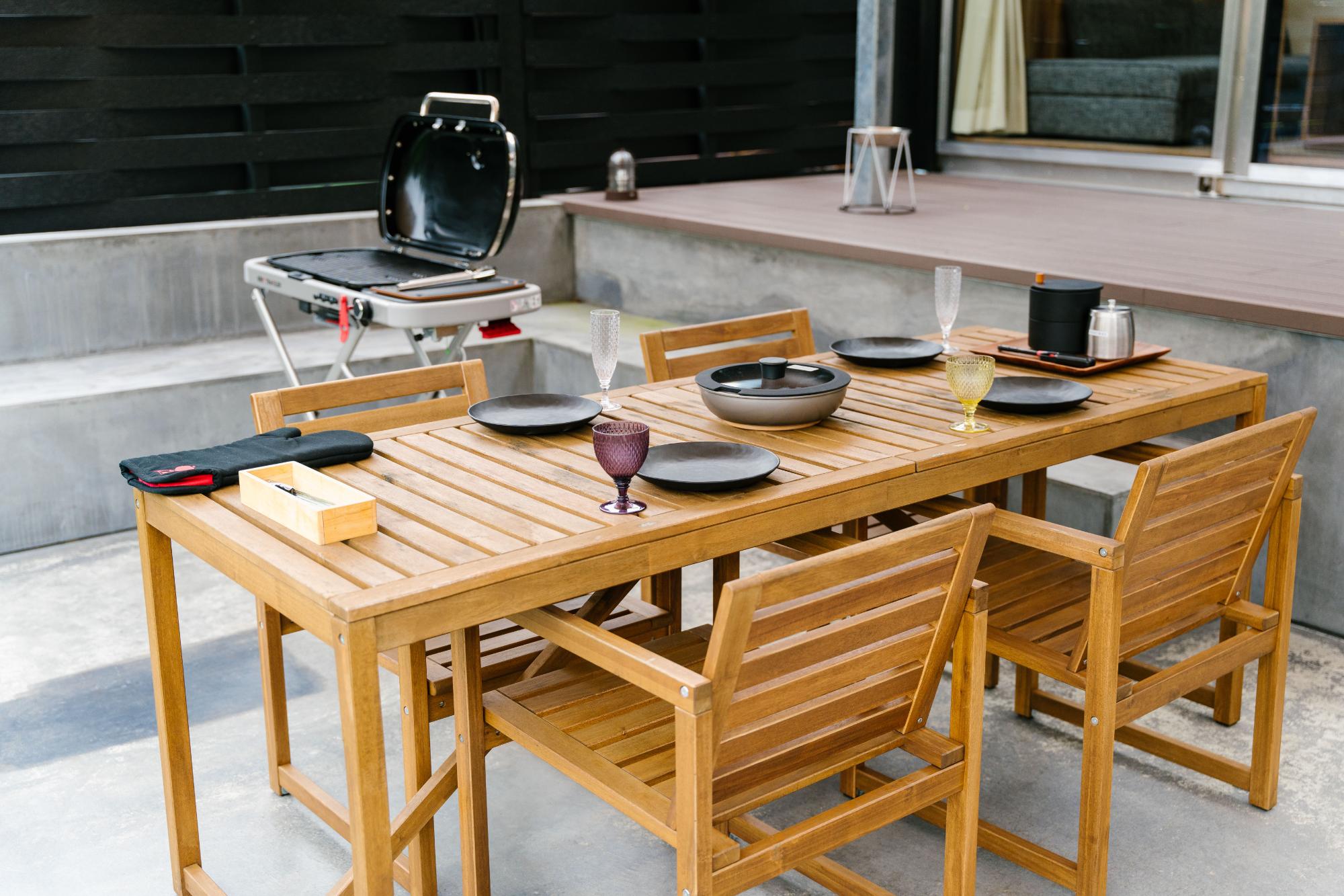 テラステーブル