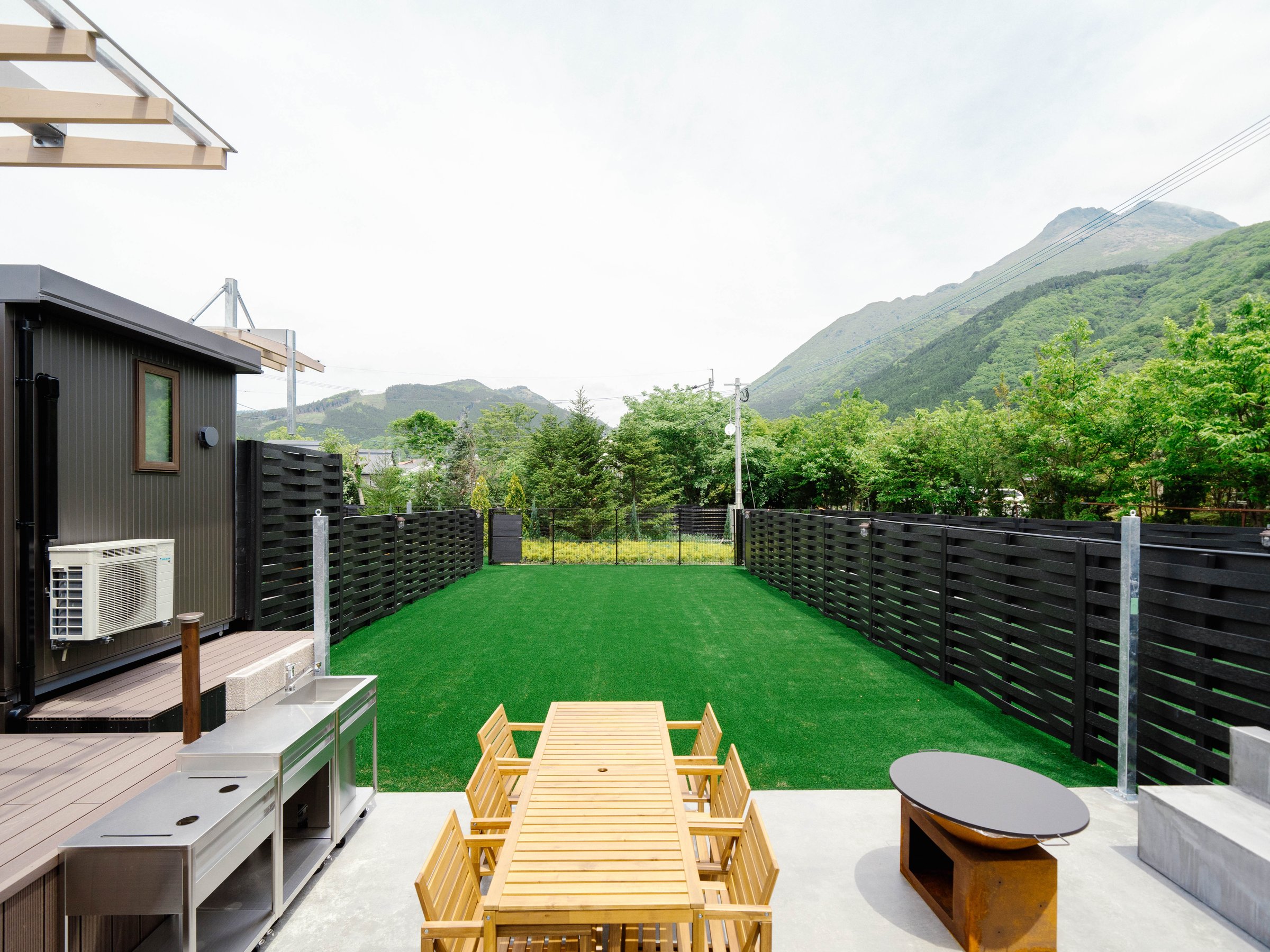 由布岳を見上げる景色