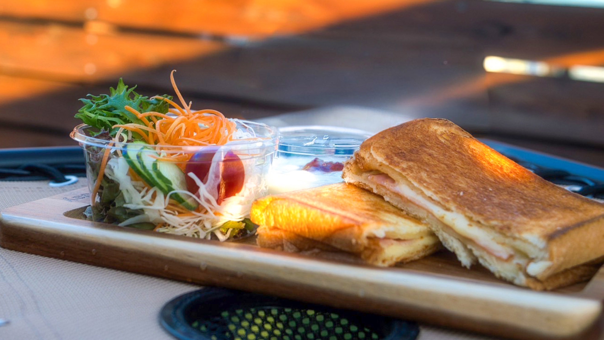 【楽天スーパーSALE】記念日/グランピングでサプライズ！プライベート空間で思い出に残る1日/2食付