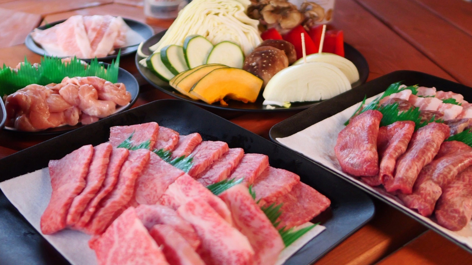 ・【BBQ】手ぶらで楽しめるBBQ。地元の食材を使用したこだわりのお肉や海鮮をお楽しみください