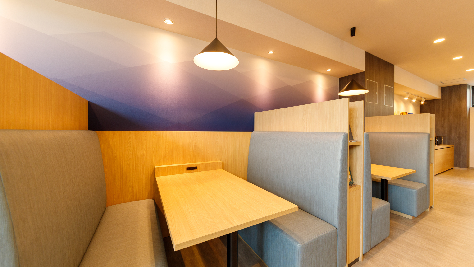 【ライブラリーカフェ】ボックス席