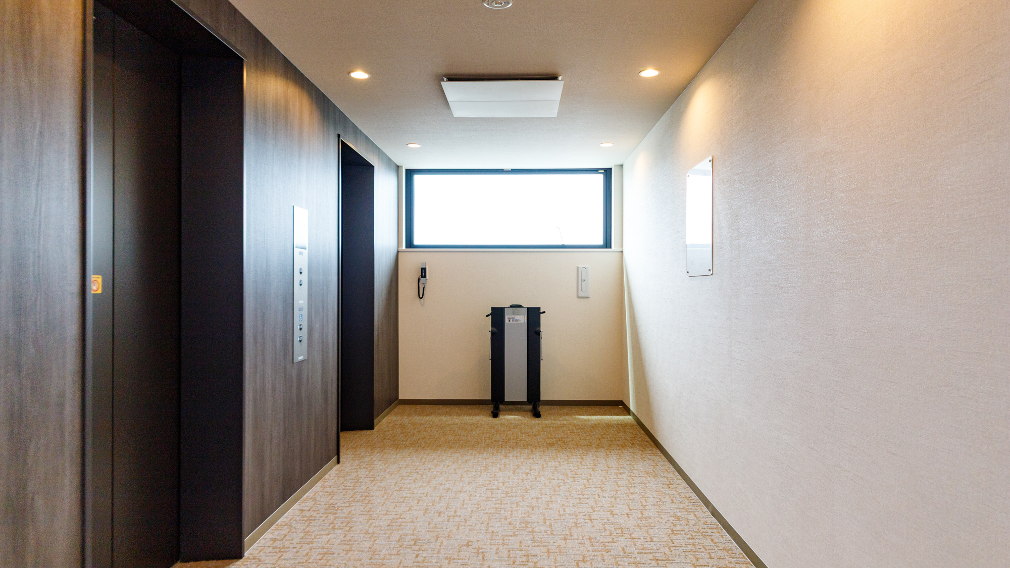 【エレベーターホール】一例
