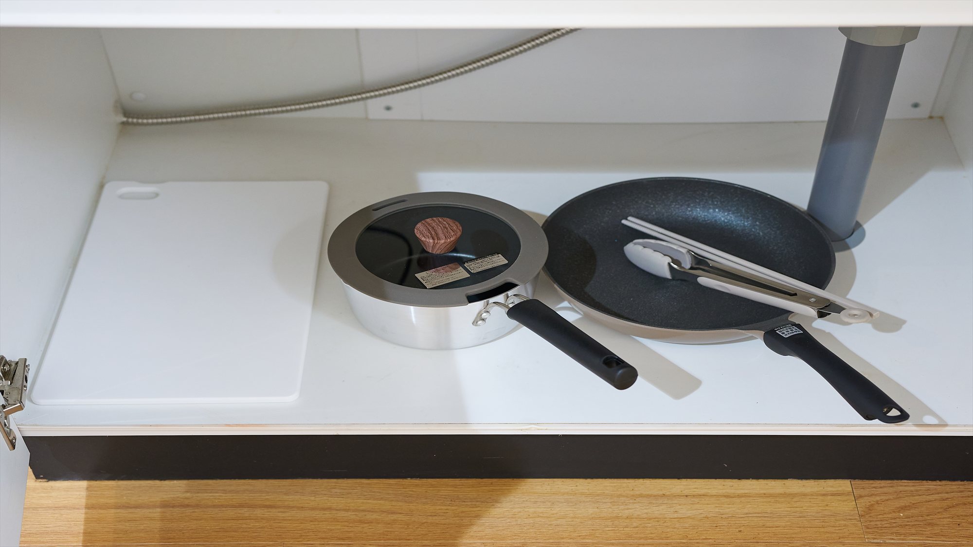 5名部屋（ダブルベッド2台＋ソファベッド）