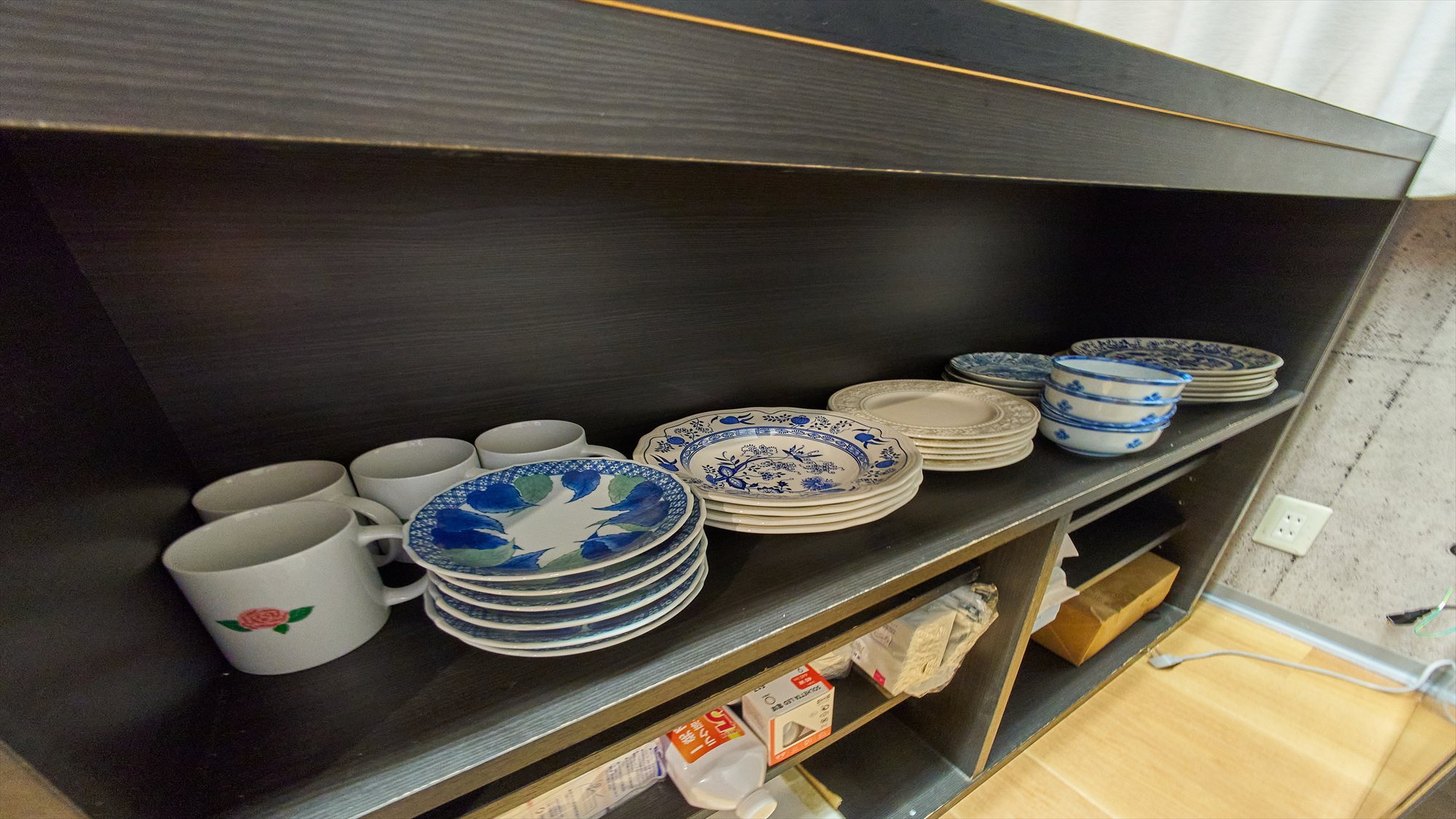 6名部屋（ダブルベッド2台+ソファベッド）