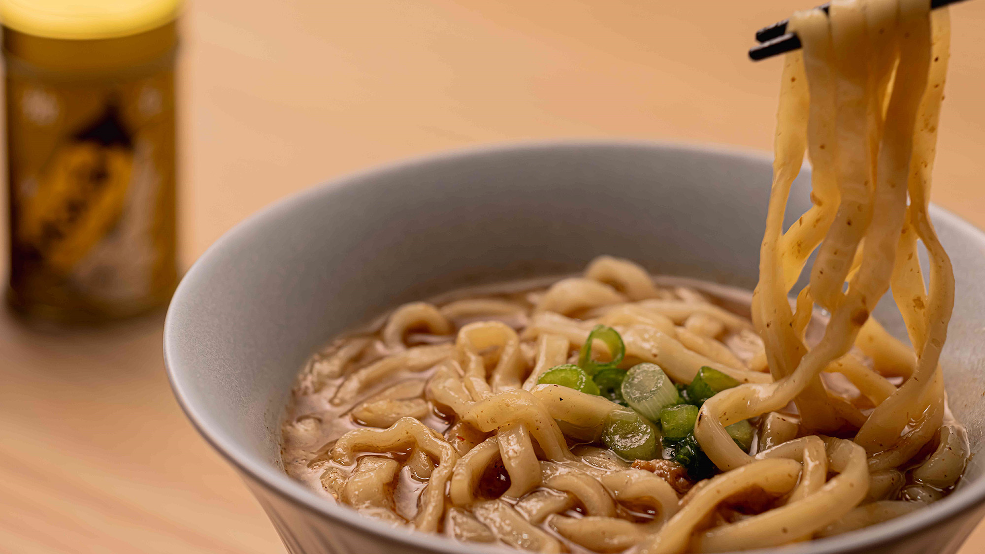 お夜食サービス「おやすみそラーメン」を2Fレストランにて提供。21:00~23:00