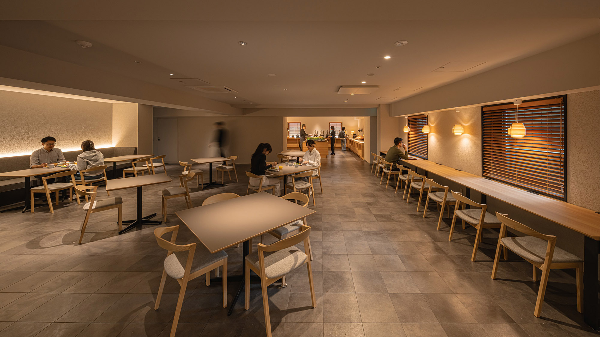 朝食会場イメージ