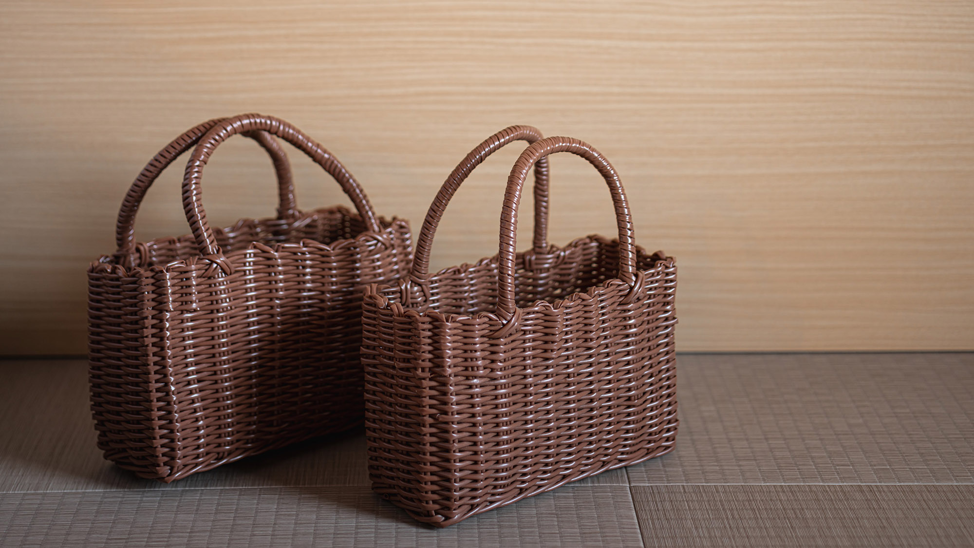 湯かご｜タオル・ヘアブラシ等は大浴場にございません。客室内よりゆかごに入れてお持ちください。