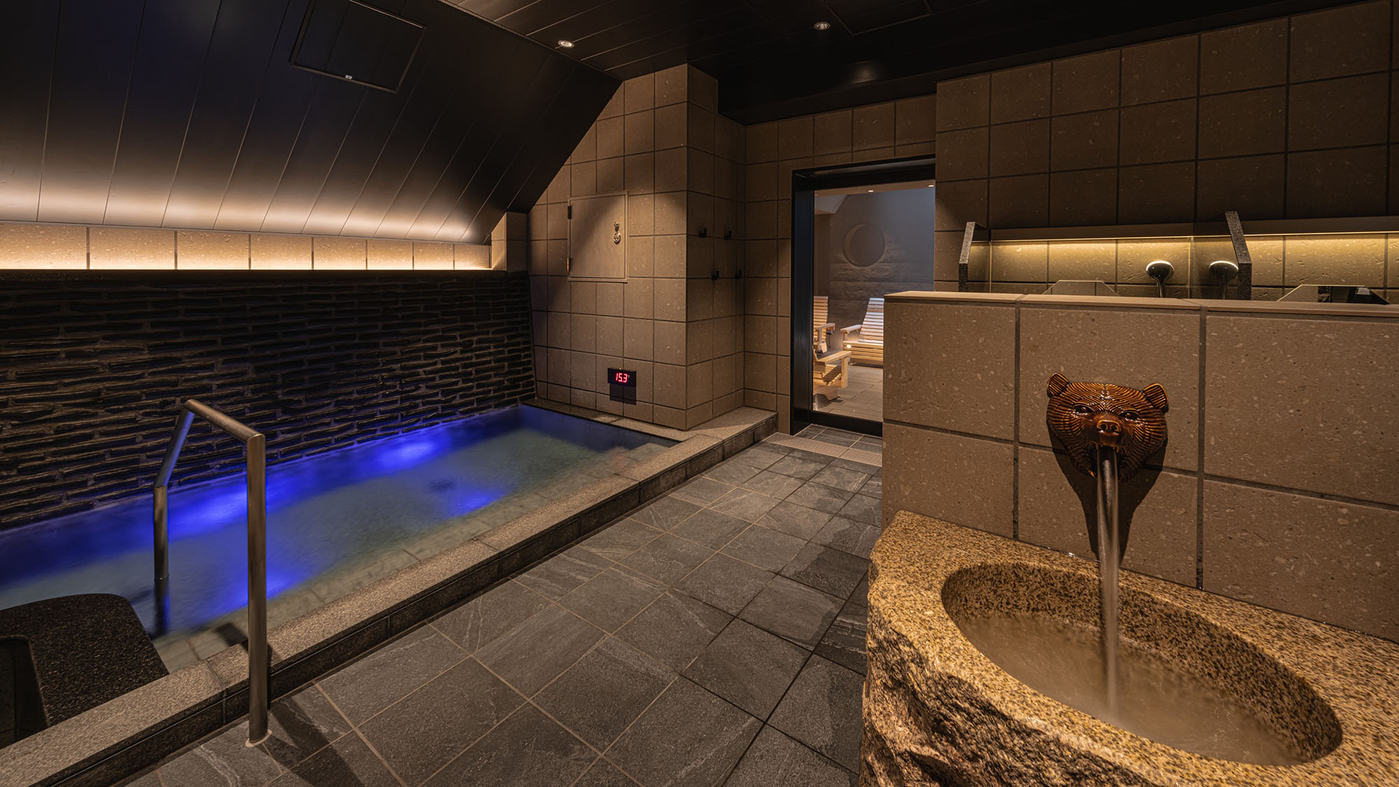 水風呂男女共通｜ライオン蛇口ならぬ北海道らしく熊の蛇口がおもてなし