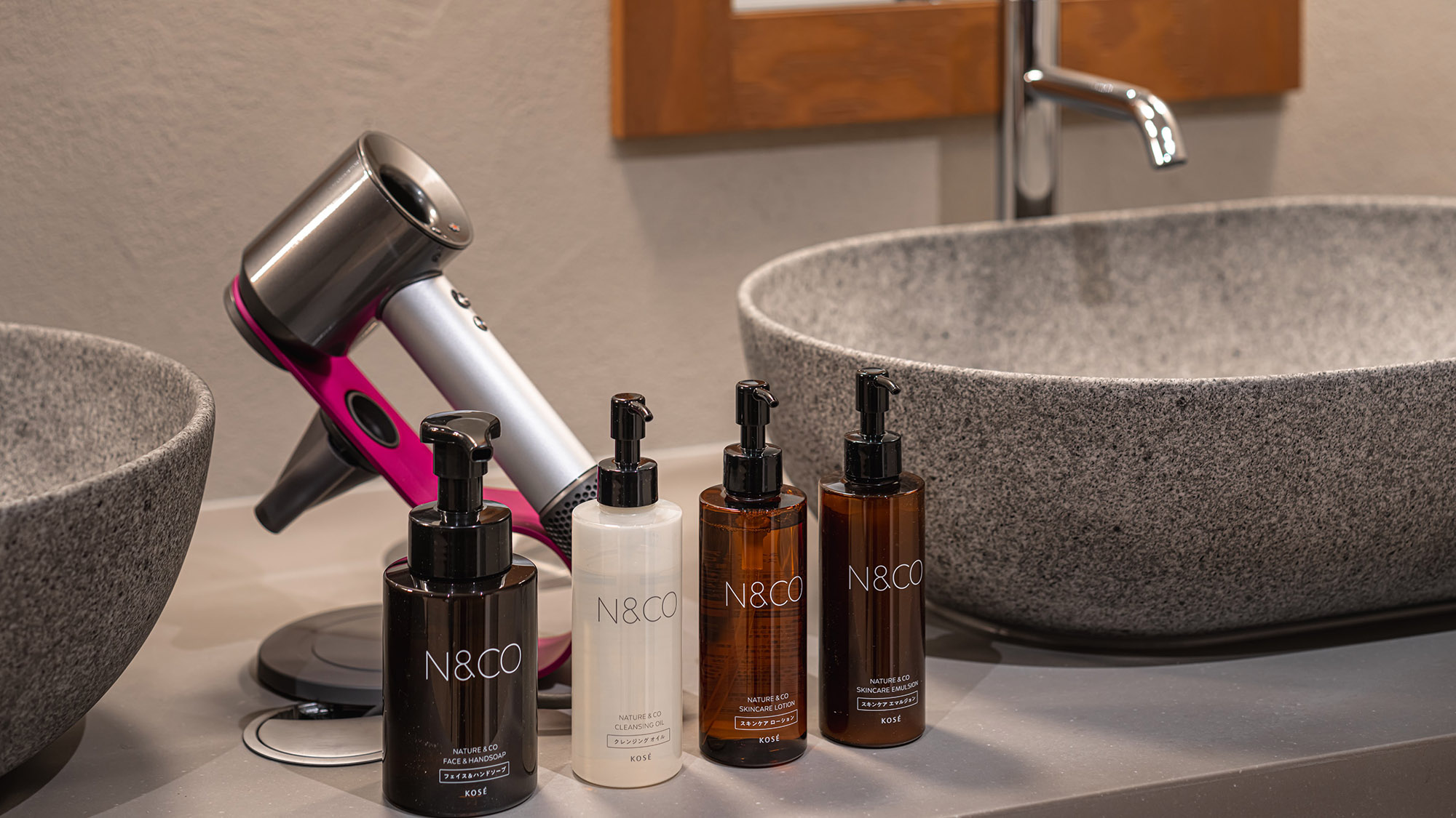 脱衣所男女共通｜パウダールーム備品一例