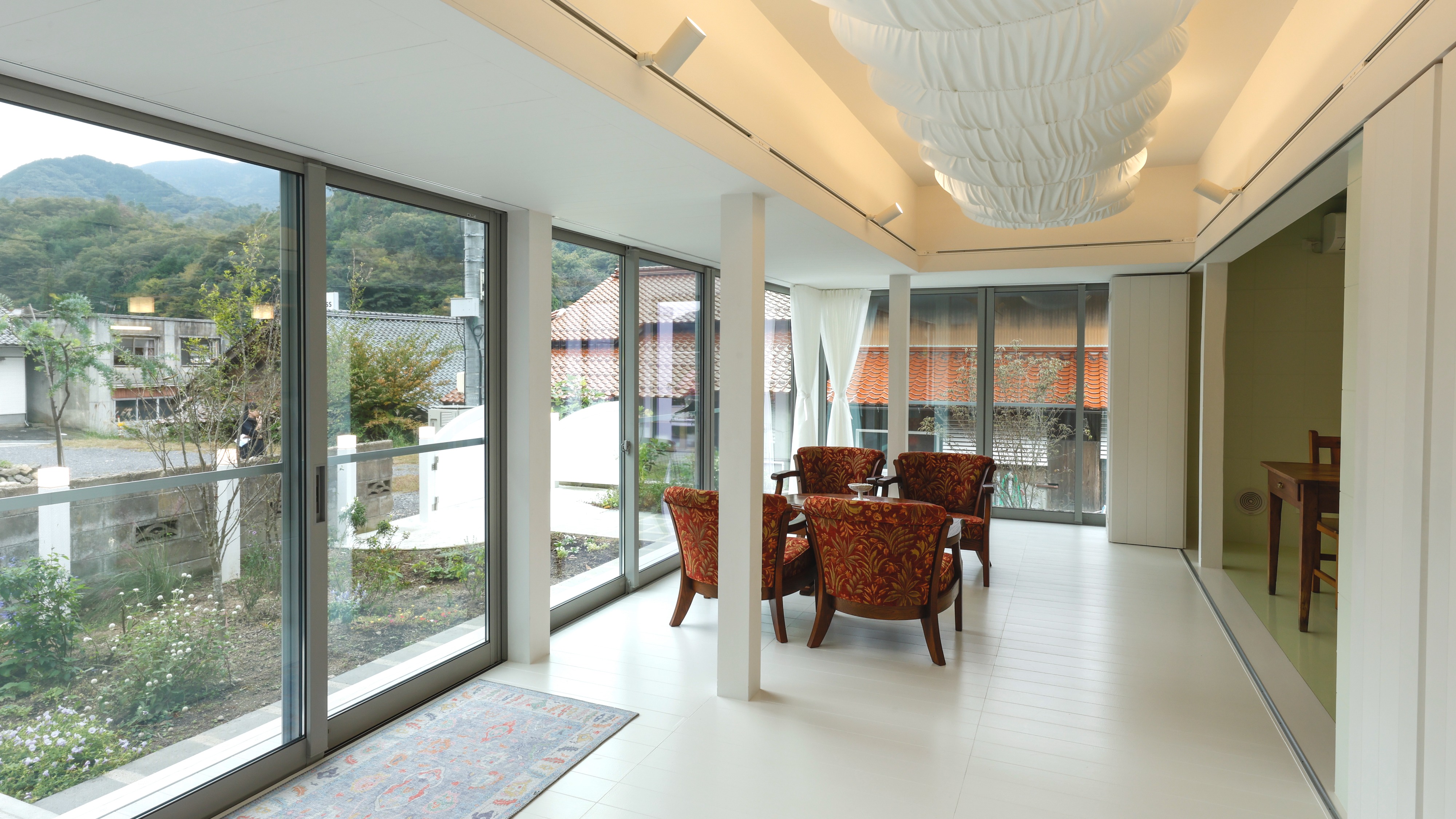 日貫一日　ＭＡＲＩＥ　リビング