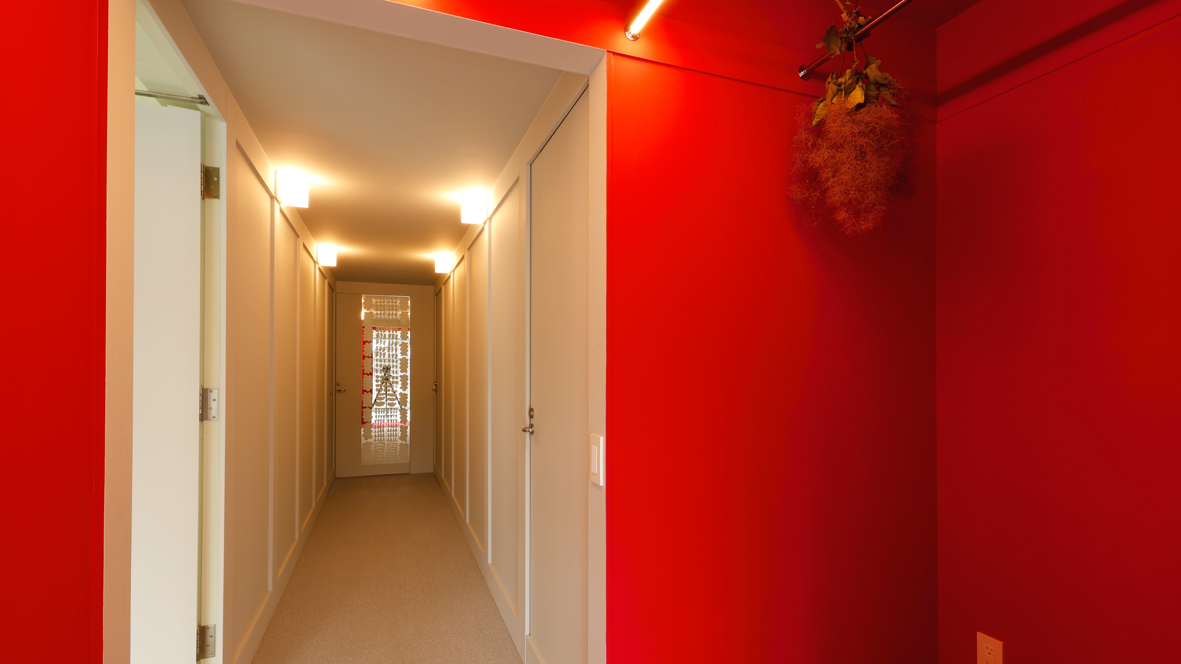 日貫一日　ＭＡＲＩＥ　廊下