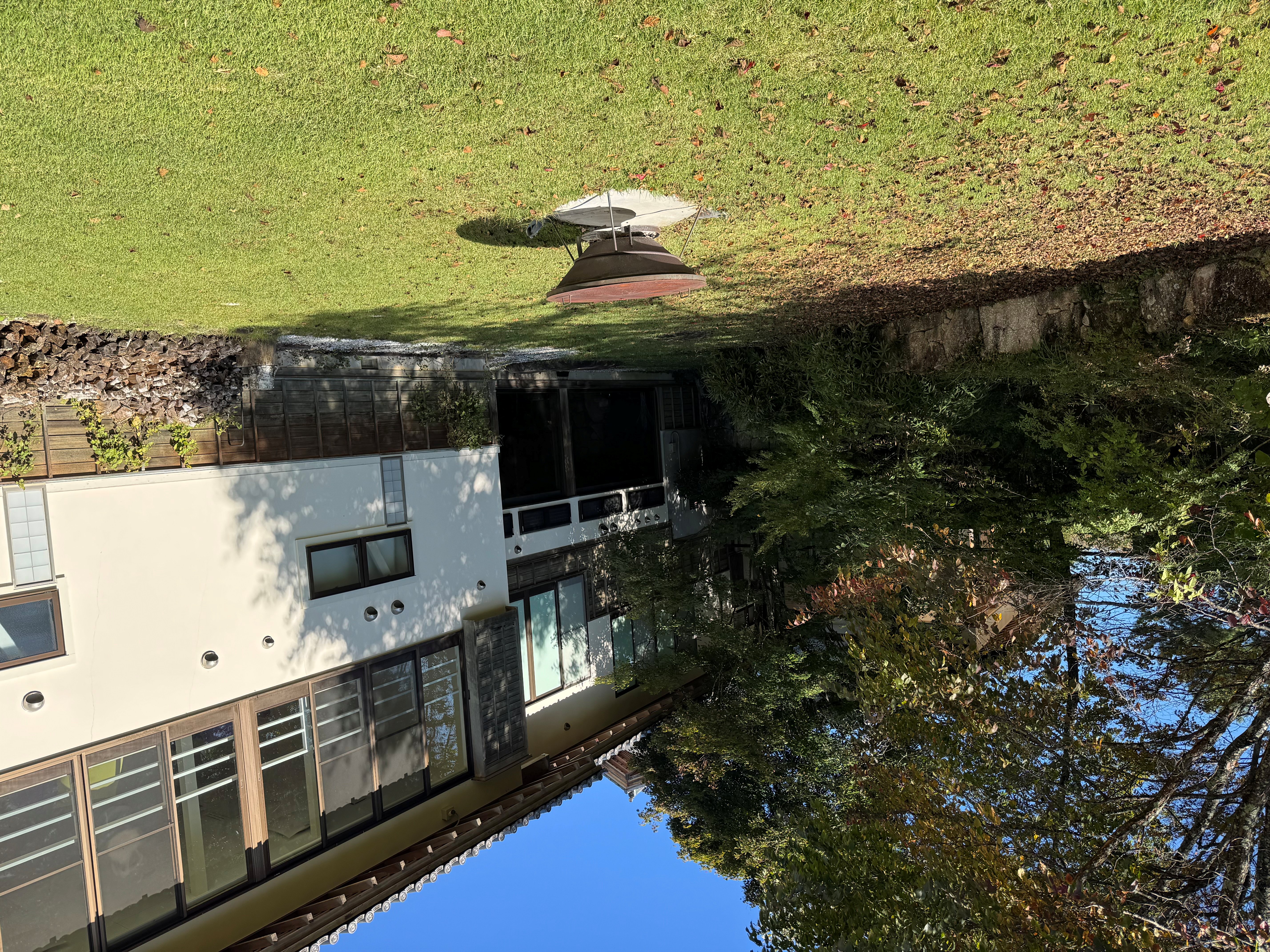 本館庭にある焚火台