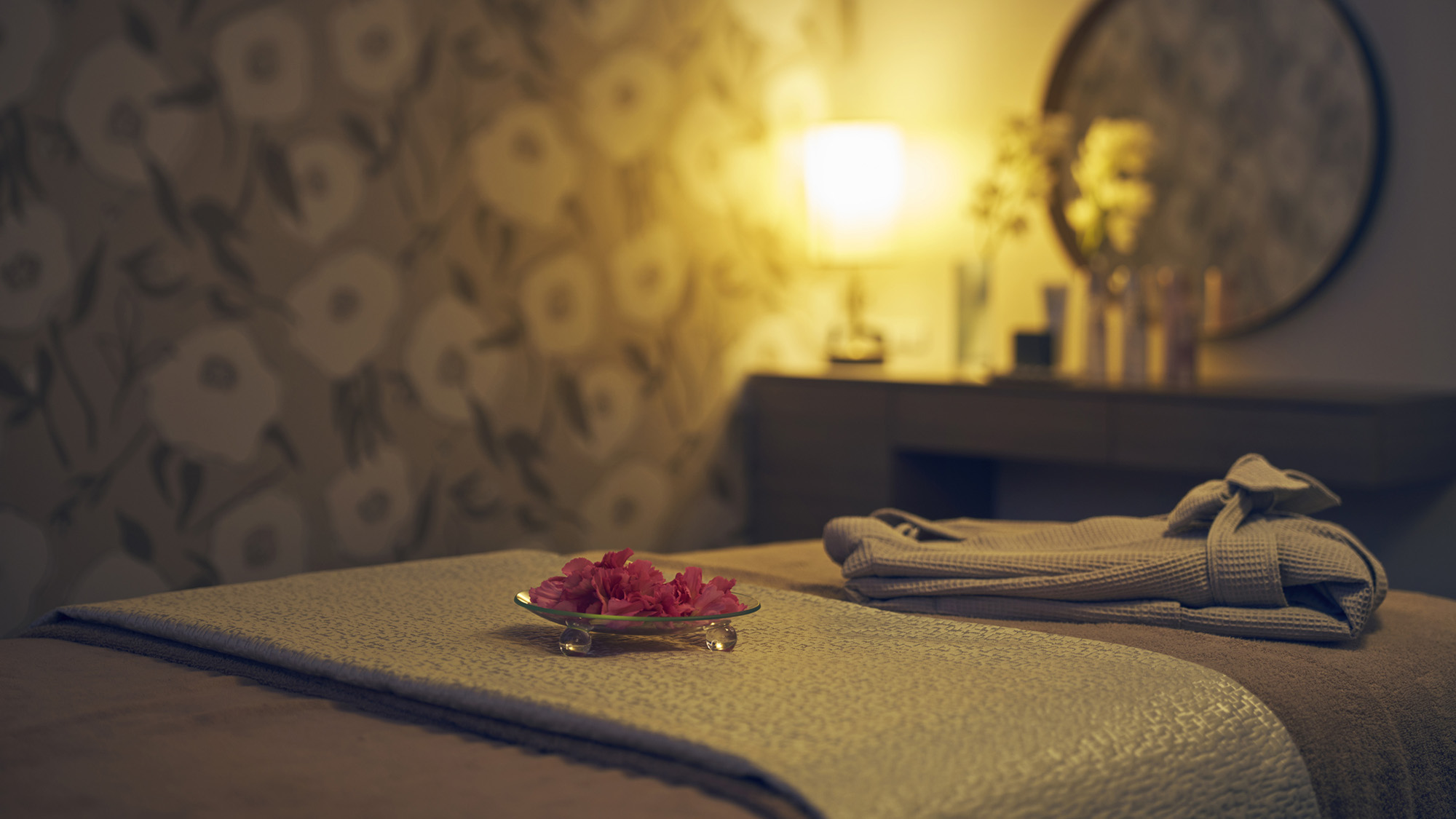 ・【エステルーム】化粧品会社ならではの美に関する知識を利用した施術で、美しさをより一層高めませんか