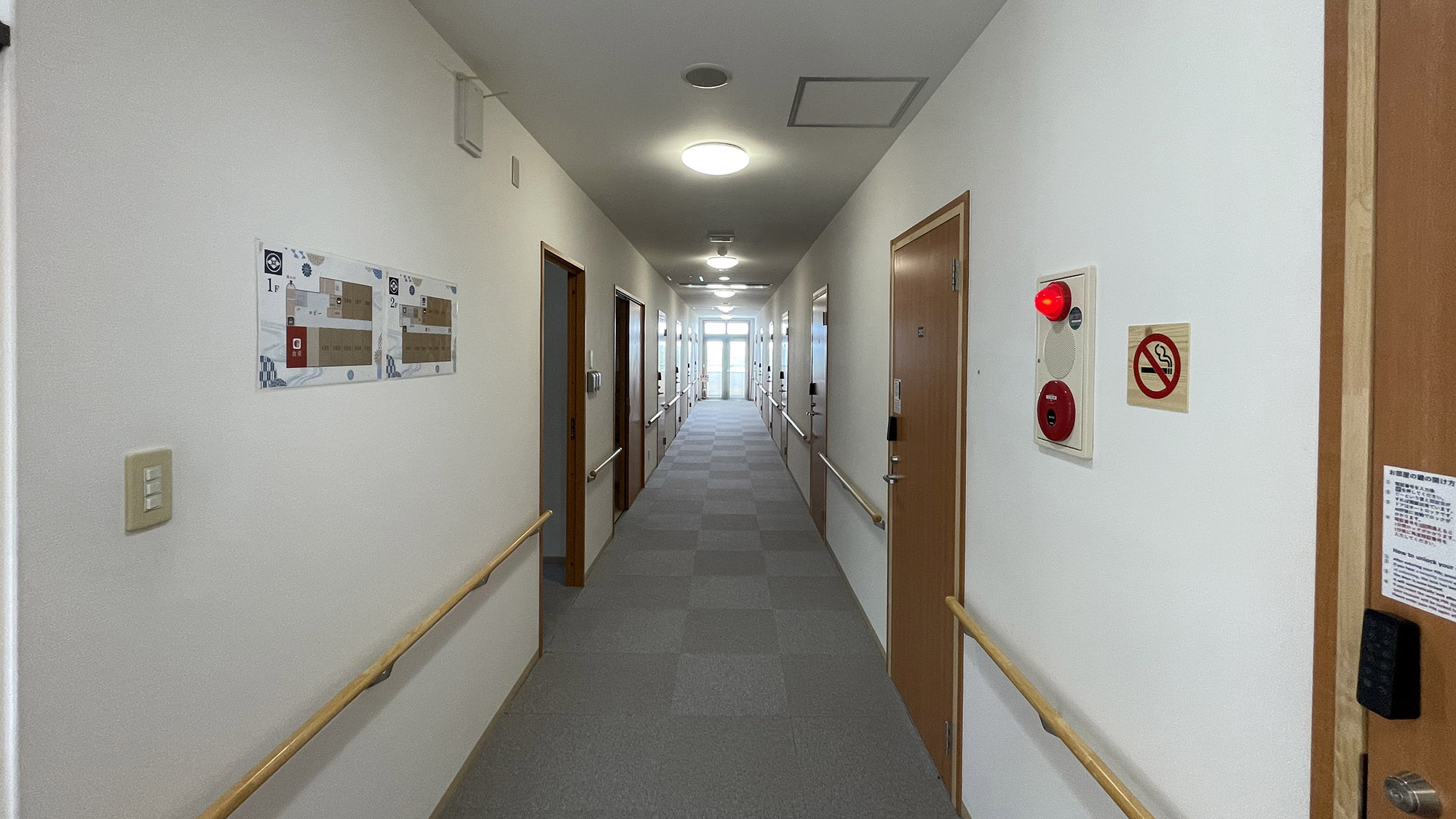 ・【2階廊下】案内図がございます。お部屋の場所がわからない時にご利用ください