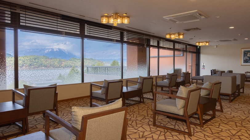 【プレミアムラウンジ+アルコール飲み放題付】1泊2食バイキングプラン