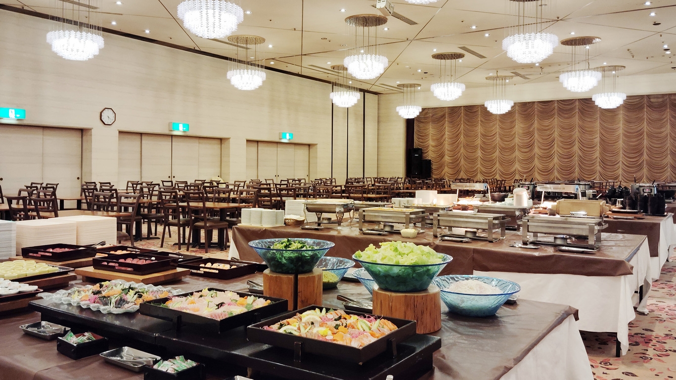 【プレミアムラウンジ+アルコール飲み放題付】1泊2食バイキングプラン