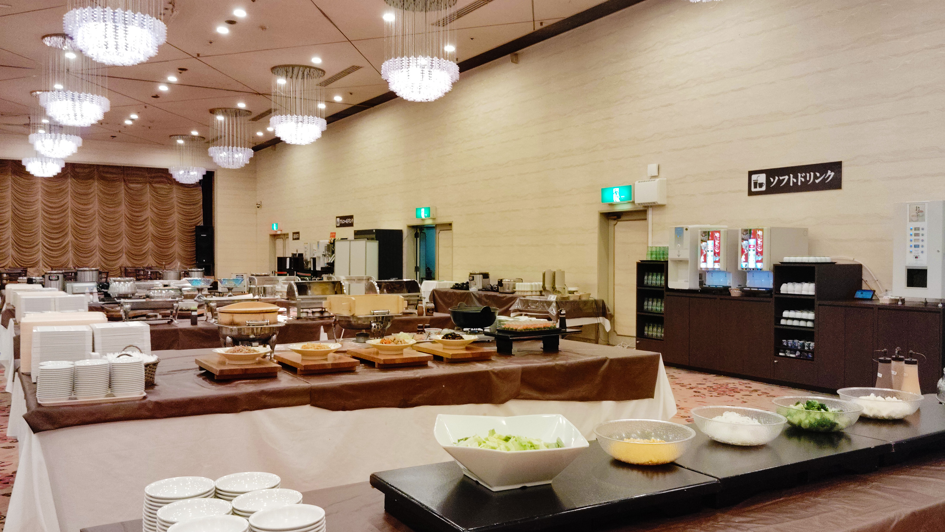 朝食バイキング